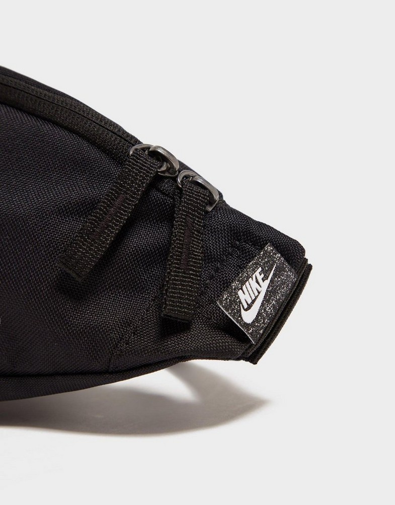 Жіночі сумки і сумочки NIKE СУМКА НА ПОЯС HERITAGE HIP DB0490-010 Чорний