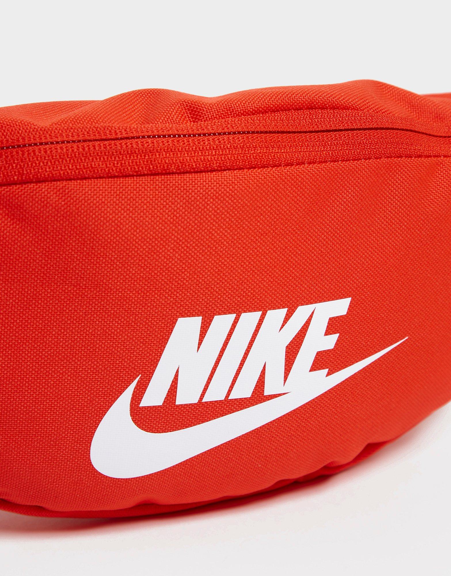 Damska NIKE NERKA HERITAGE HIP BAG DB0490-673 Czerwony
