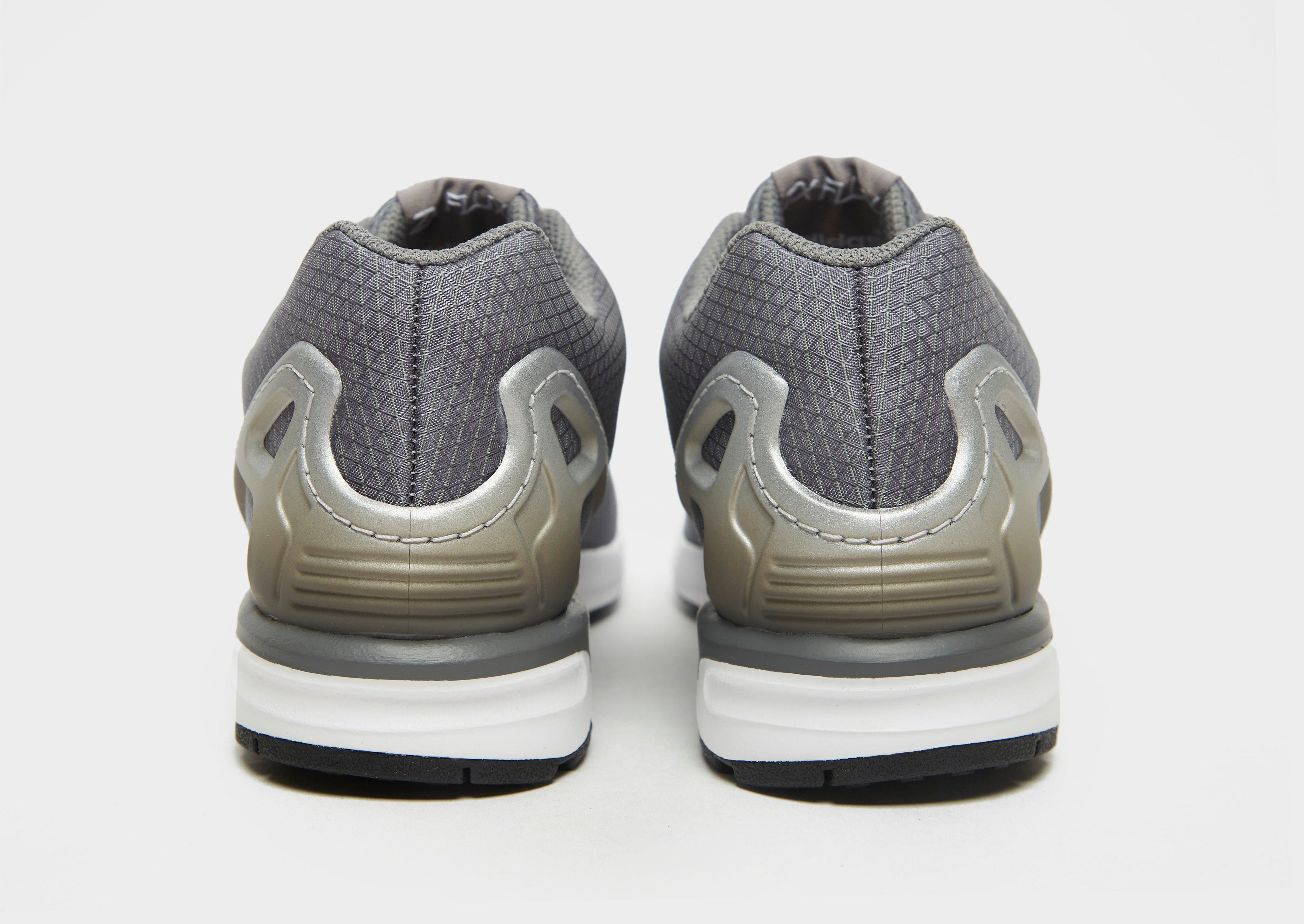 靴 agmptwadgjm ADIDAS ZX FLUX GZ7582 | kolor Szary ▷ Dziecięce Buty w JD