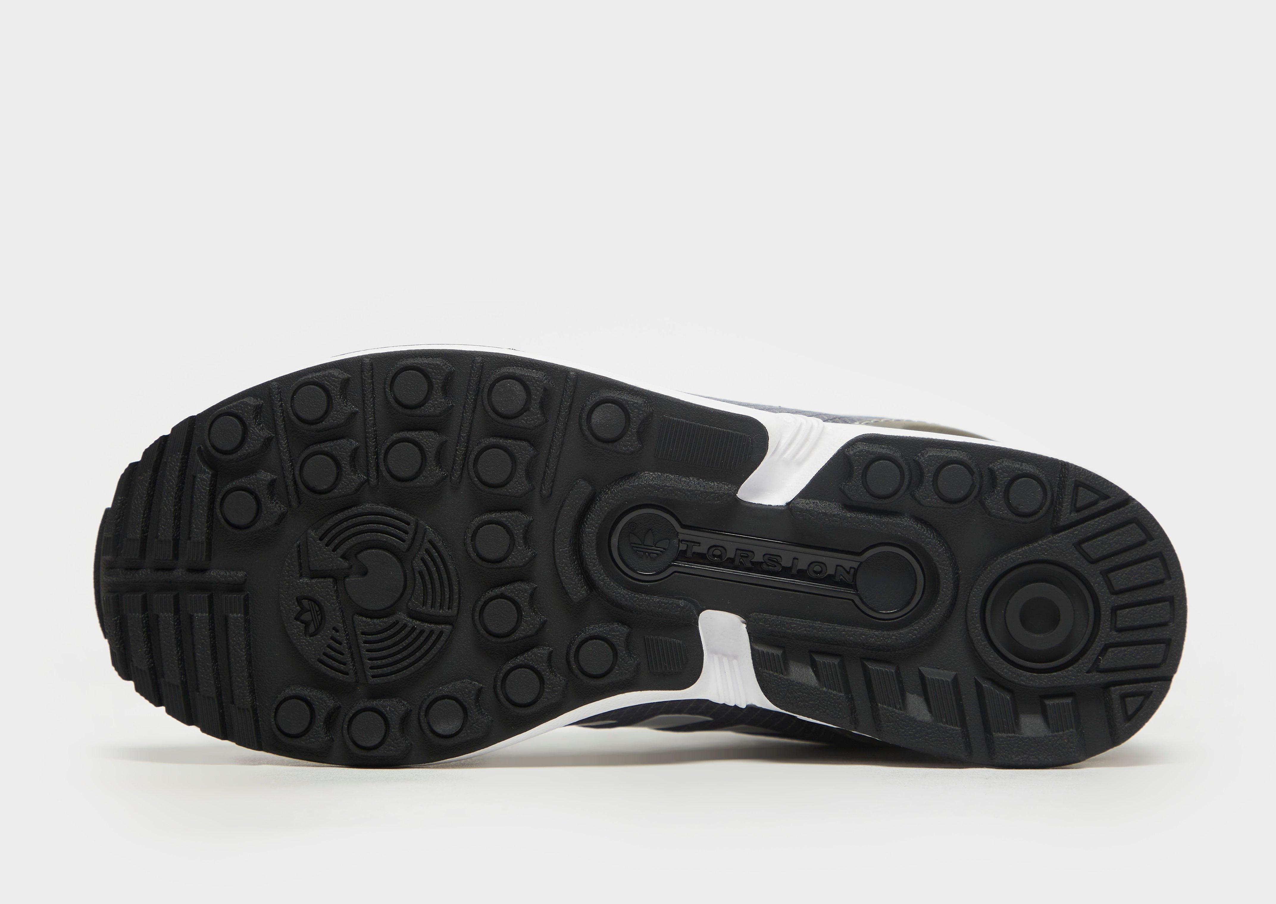 靴 agmptwadgjm Adidas-buty-zx-22-boost-meskie