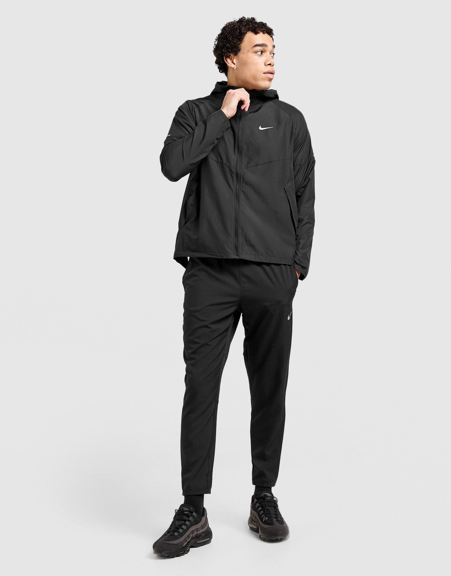 Мъжко яке NIKE REPEL MILER JACKET  DD4746-010 Черен
