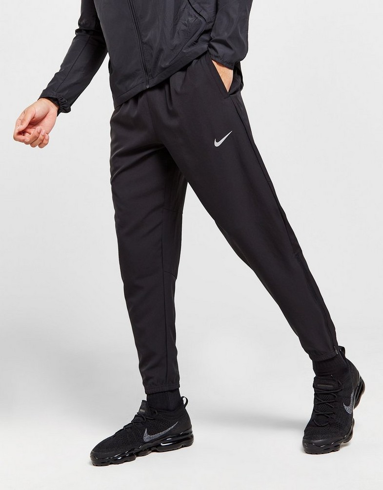 NIKE CHALLENGER WOVEN TRACK PANTS  DD4894-010 Czarny