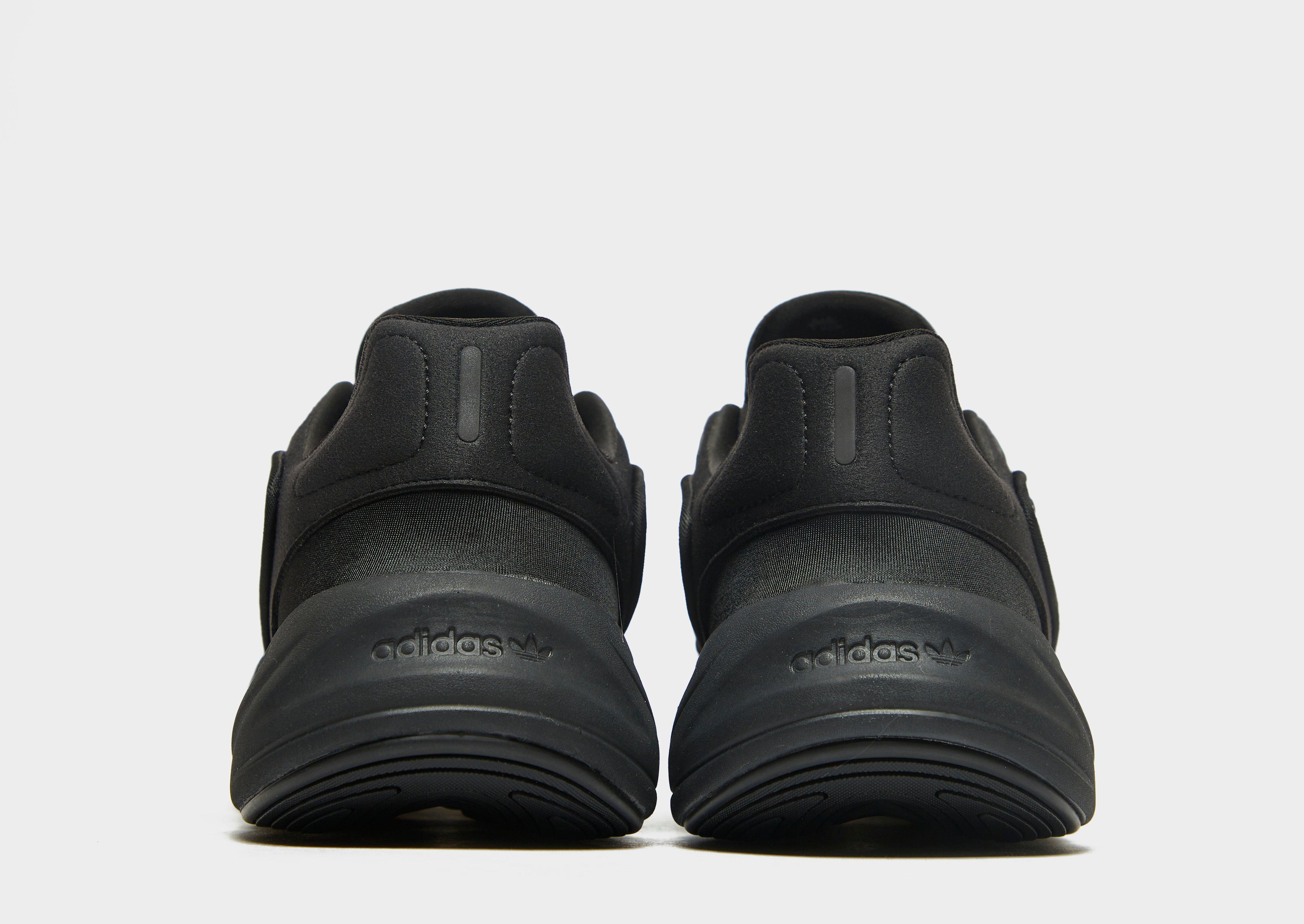 Мъжки маратонки ADIDAS OZELIA H04250 Черен