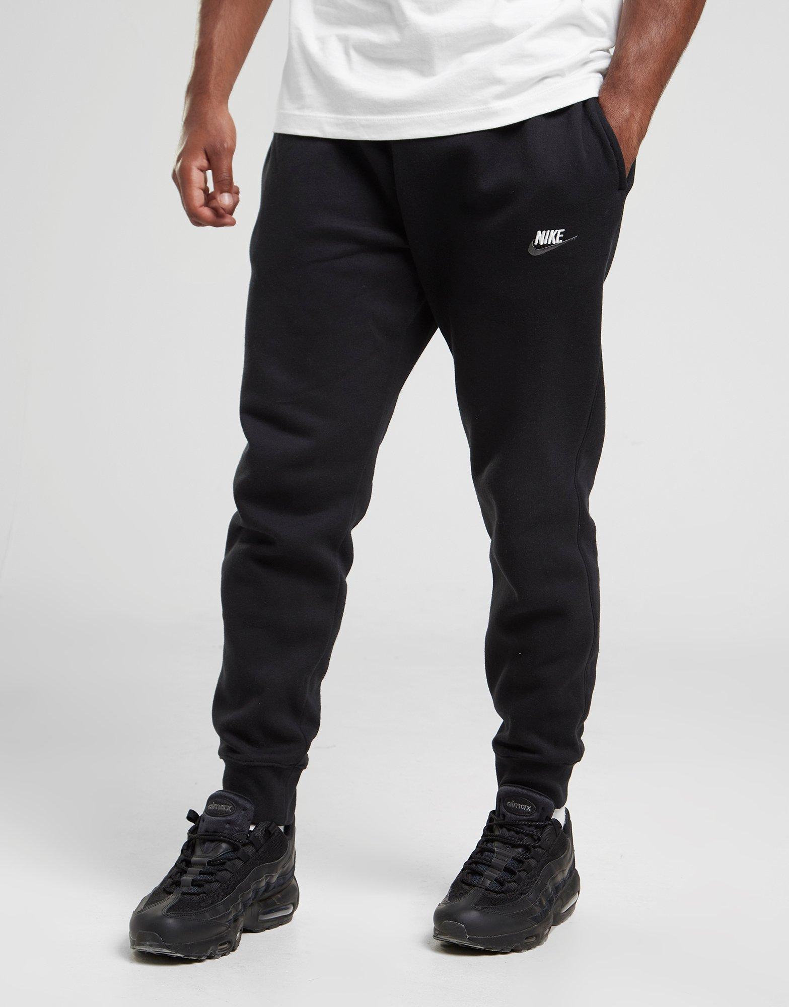 Pantaloni pentru bărbați NIKE PANTALONI  FOUNDATION FLEECE JOGGERS BV2671015 Negru