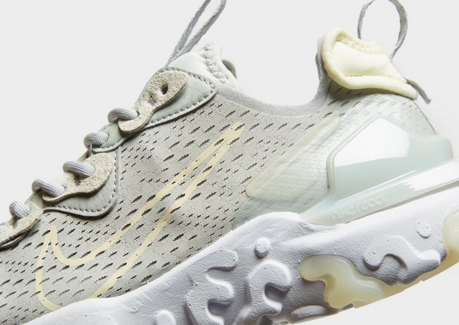 Buty sneakersy damskie NIKE REACT VISION  DN5061-001 Szary