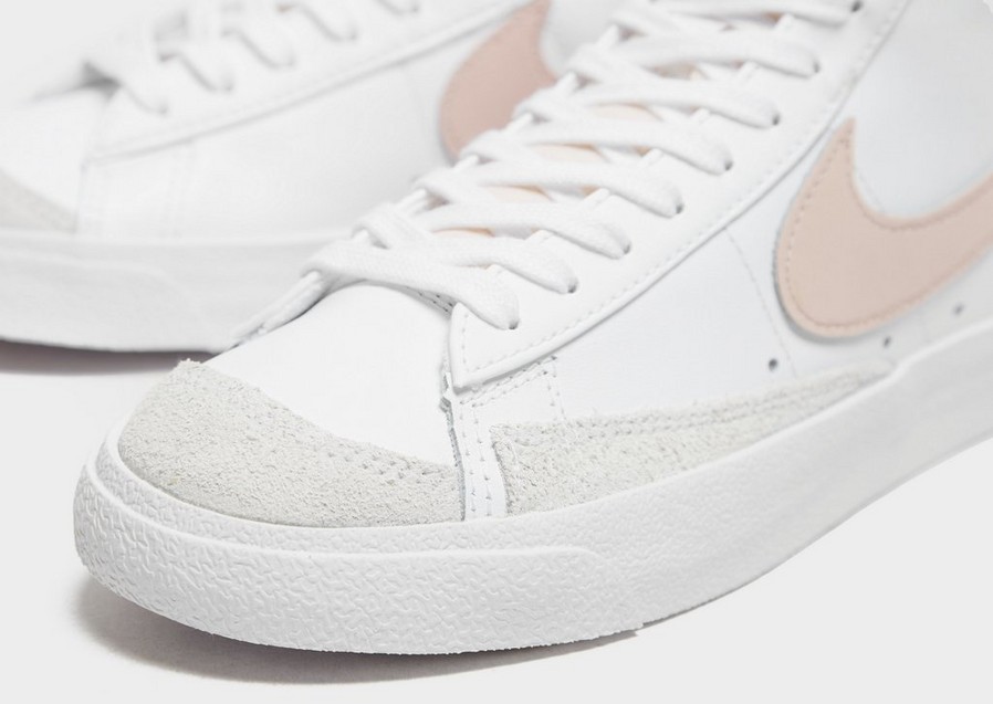 Női sneakers NIKE BLAZER MID '77  CZ1055-118 Fehér