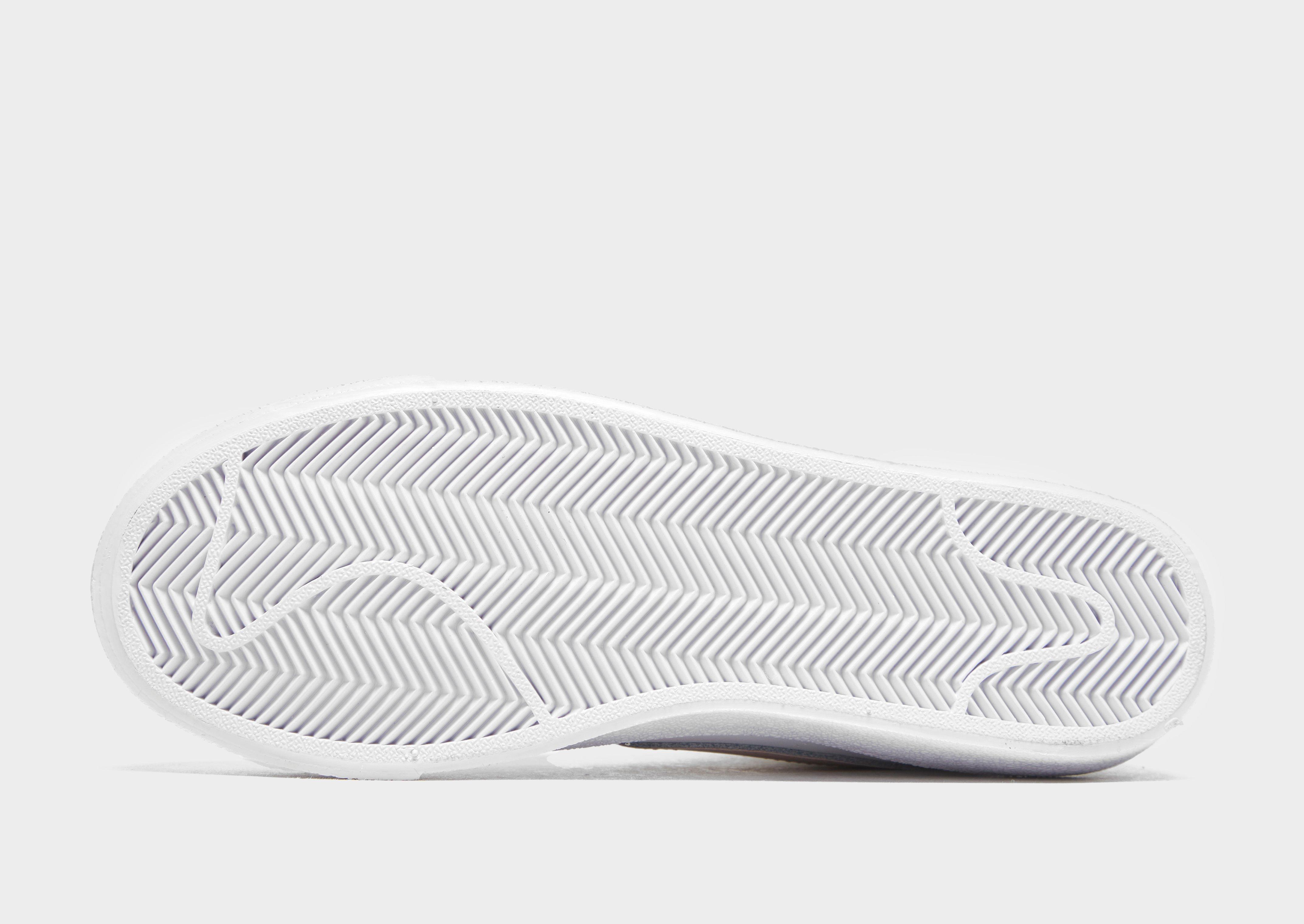 Дамски обувки NIKE BLAZER MID '77  CZ1055-118 Бял