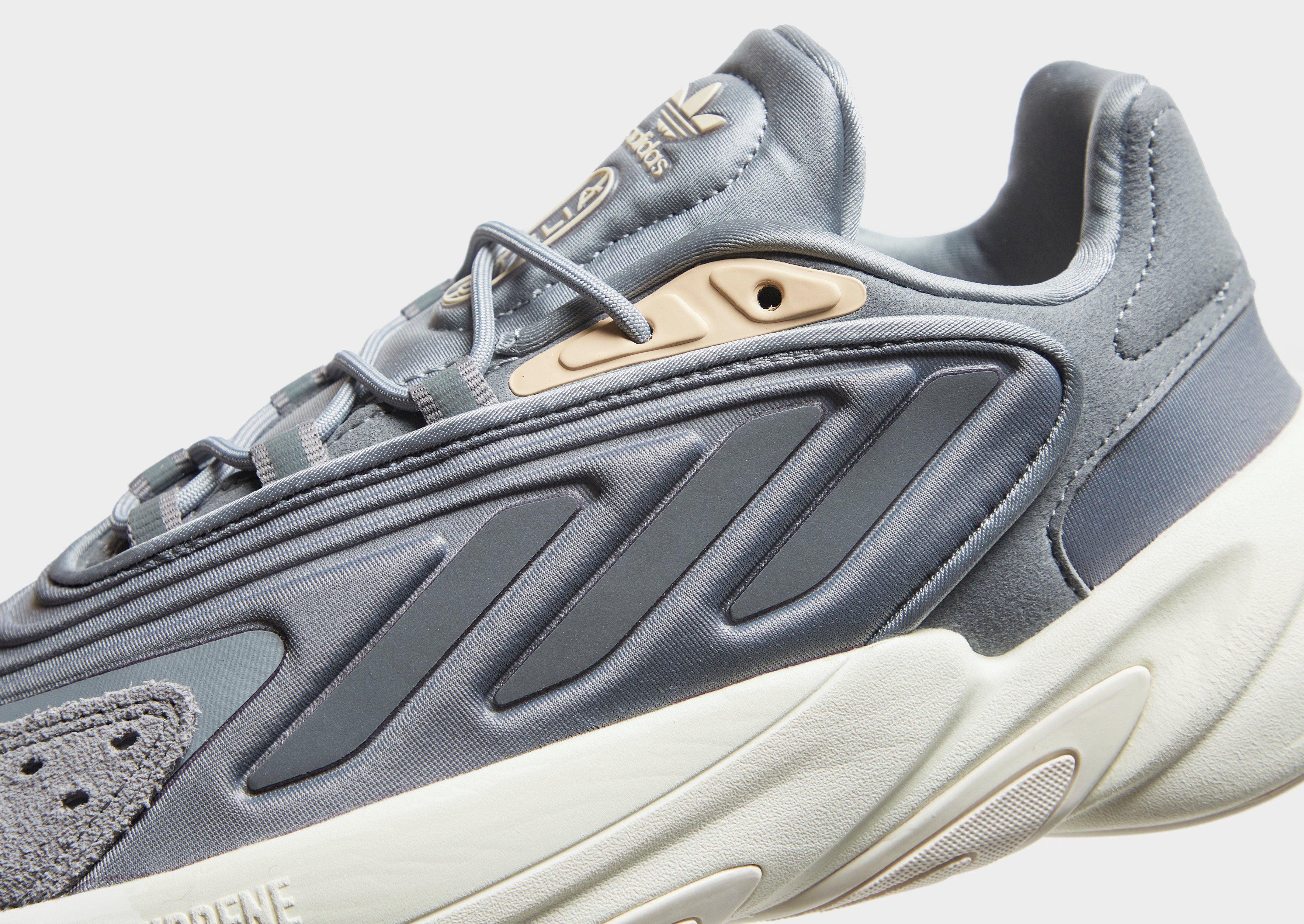 Buty sneakersy damskie ADIDAS OZELIA WOMEN'S  GY6195 Czarny