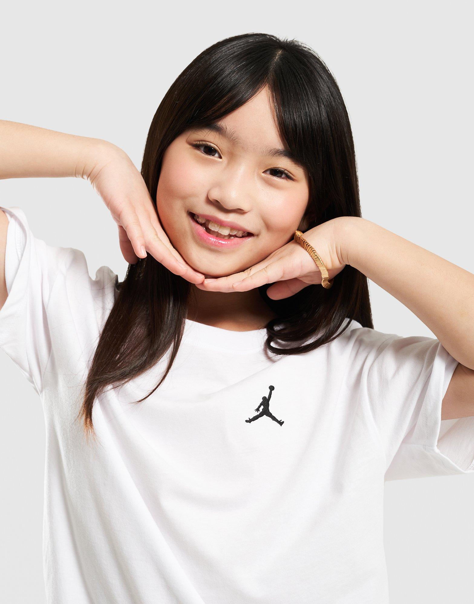Gyerek póló JORDAN PÓLÓ MJ BRKLYN ESSENTIALS SS TEE GIRL 45D311001 Fehér