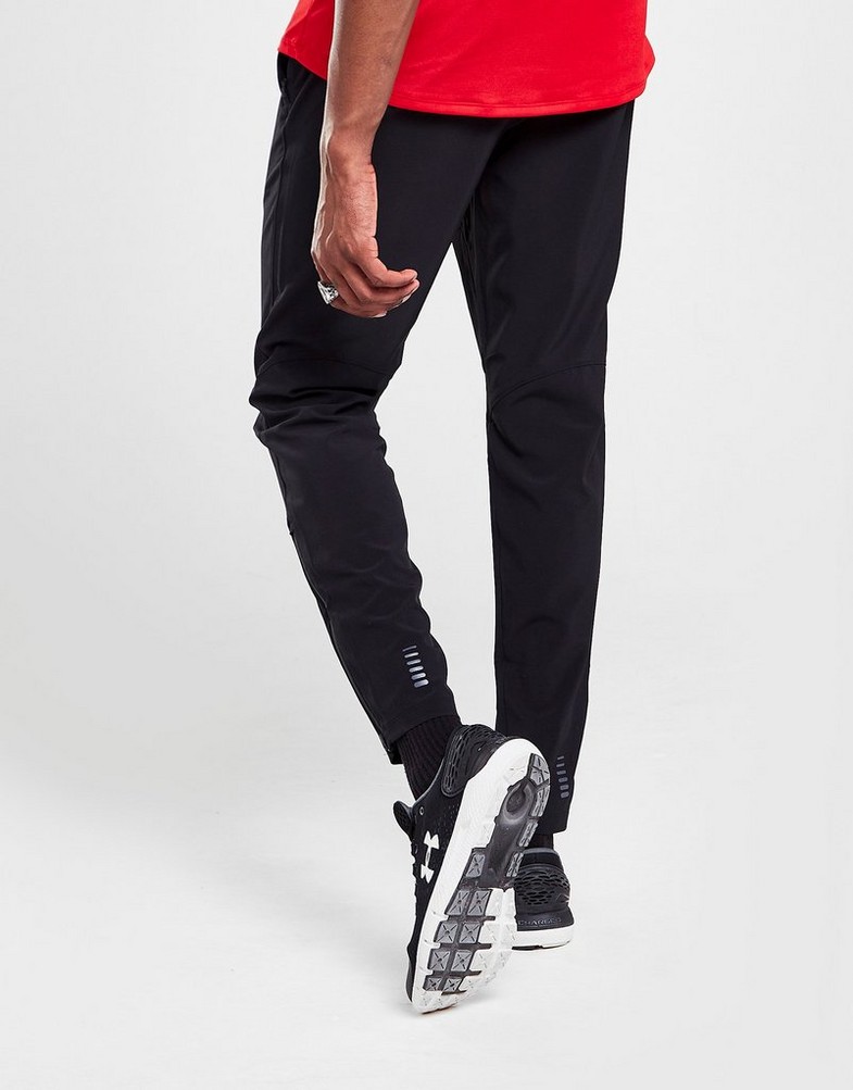 UNDER ARMOUR SPODNIE OUTRUN THE STORM PT BLK 1365669-001 Czarny