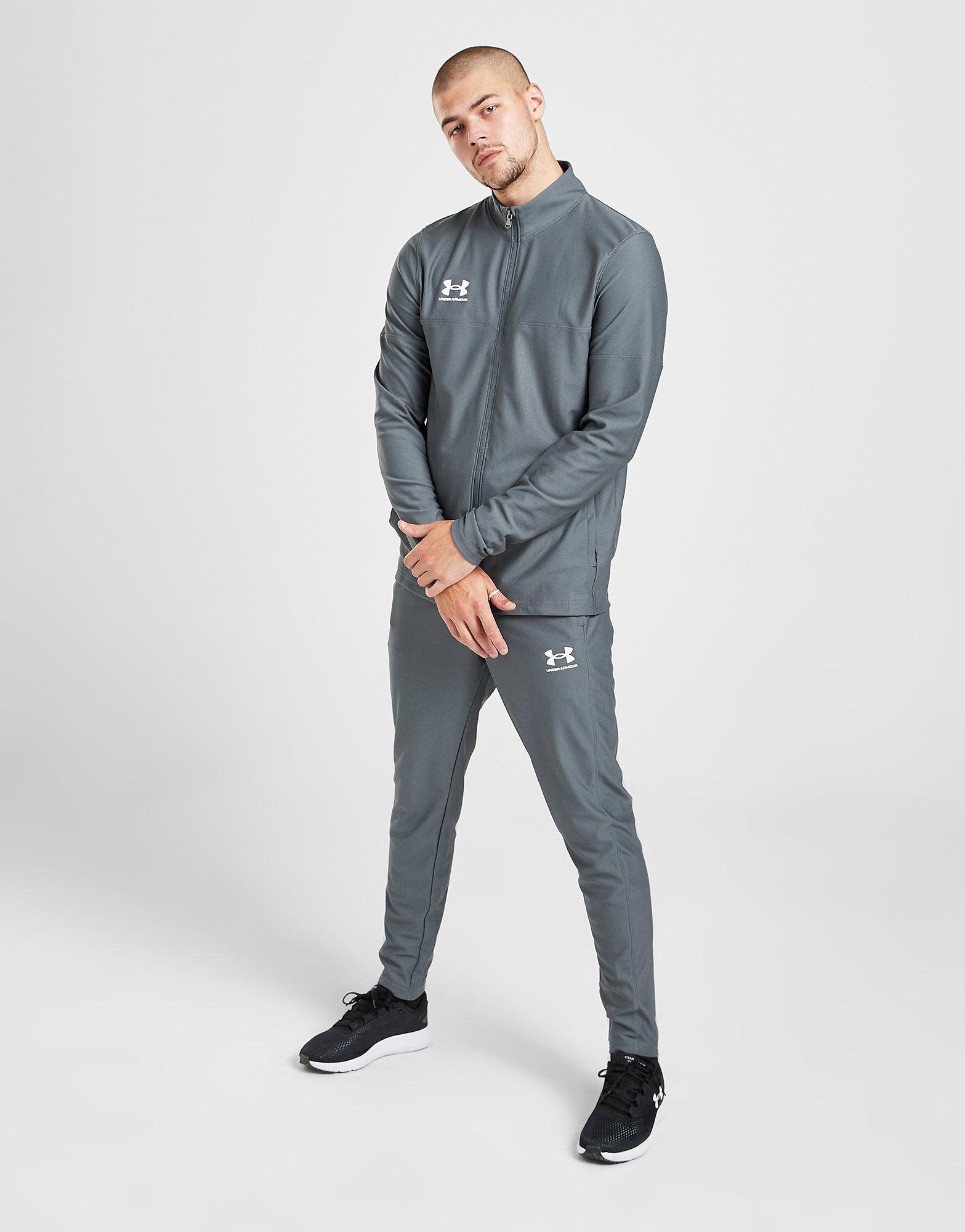 Pánska tepláková súprava UNDER ARMOUR DRES CHALLENGER TRACKSUIT  1365402-012 Sivá