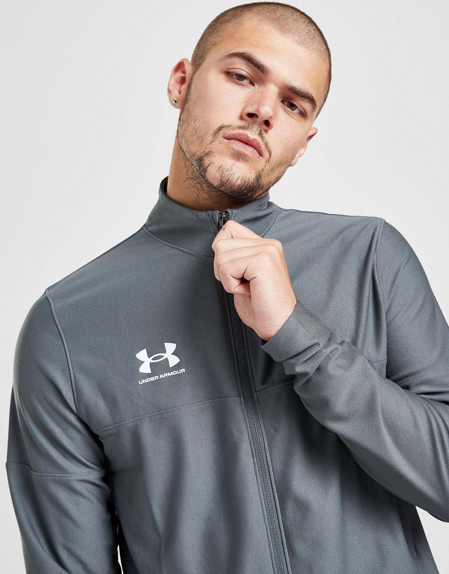 Pánska tepláková súprava UNDER ARMOUR DRES CHALLENGER TRACKSUIT  1365402-012 Sivá