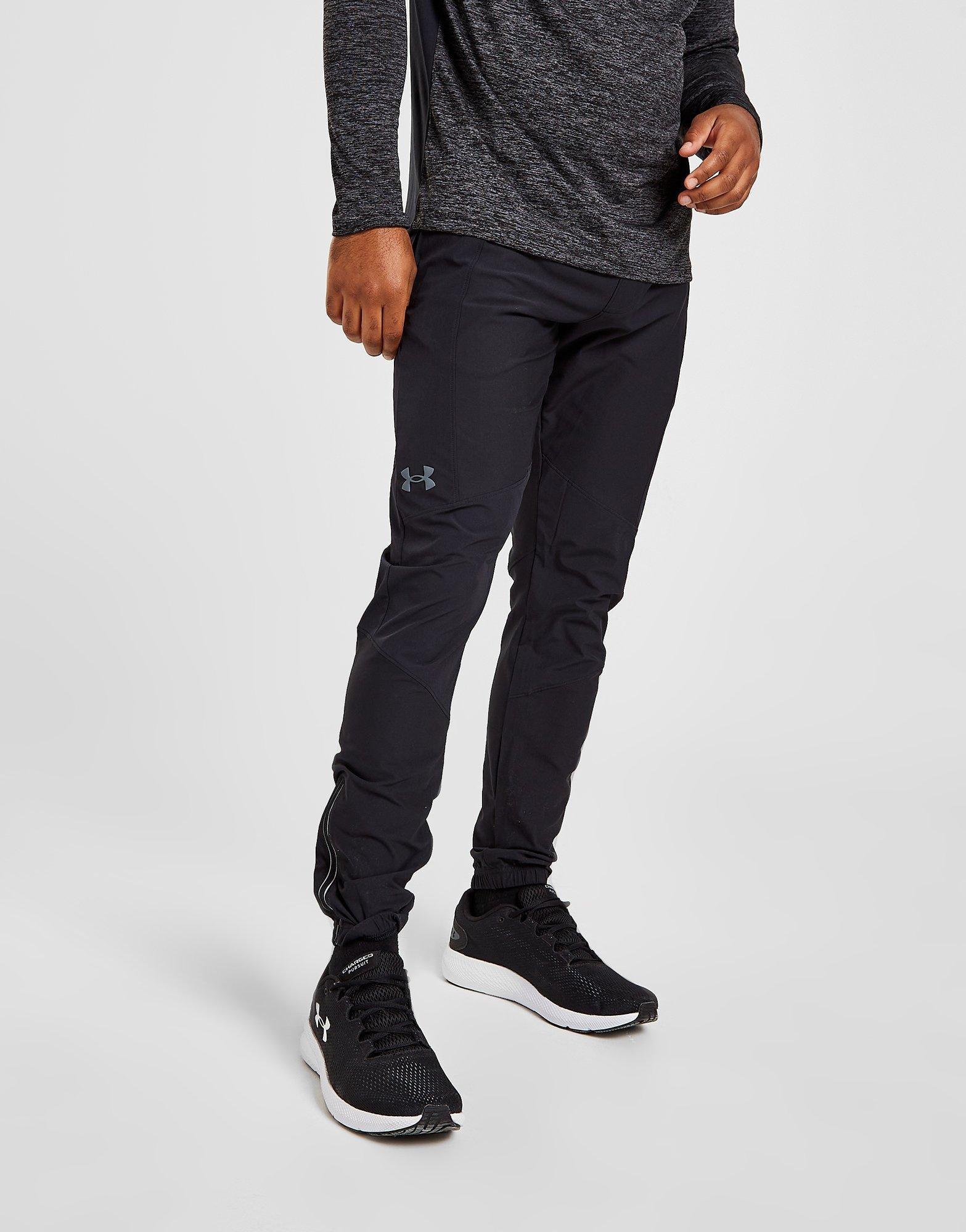 Pánske nohavice UNDER ARMOUR NOHAVICE  VANISH TRACK PANTS 1370149-002 Čierna