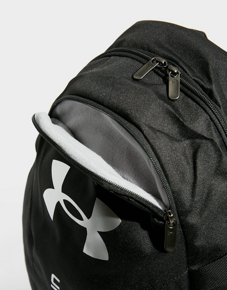 Plecak sportowy męski UNDER ARMOUR HUSTLE LITE BACKPACK  1364180002 Czarny