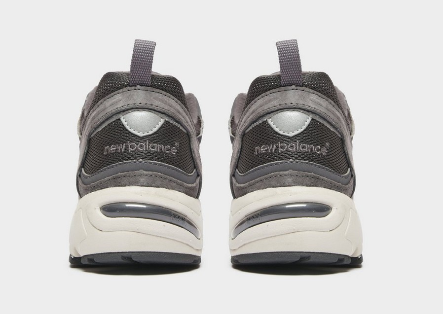 Buty sneakersy damskie NEW BALANCE 878 