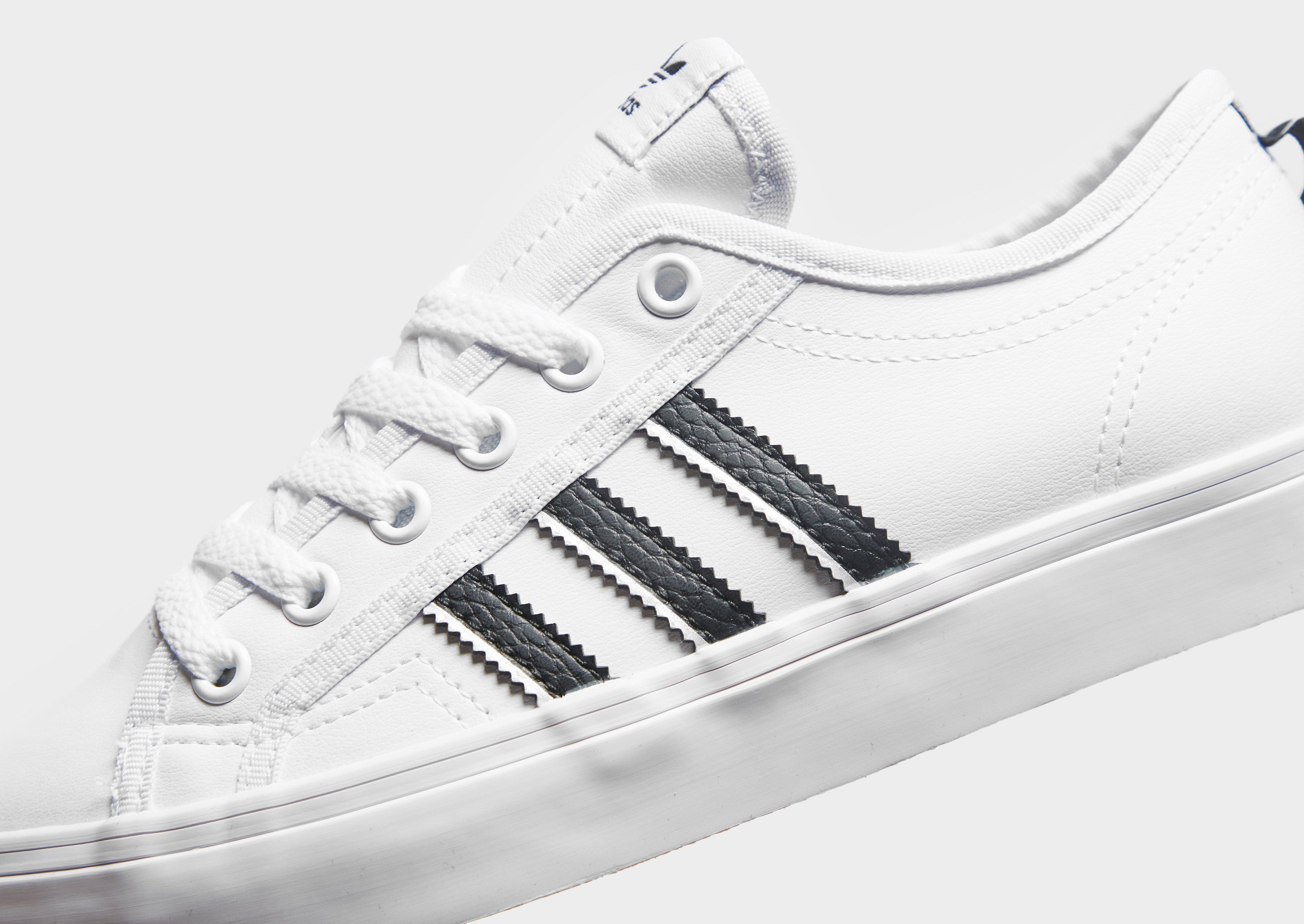 Inkariukai vaikams ADIDAS NIZZA LO  H05057 Balta