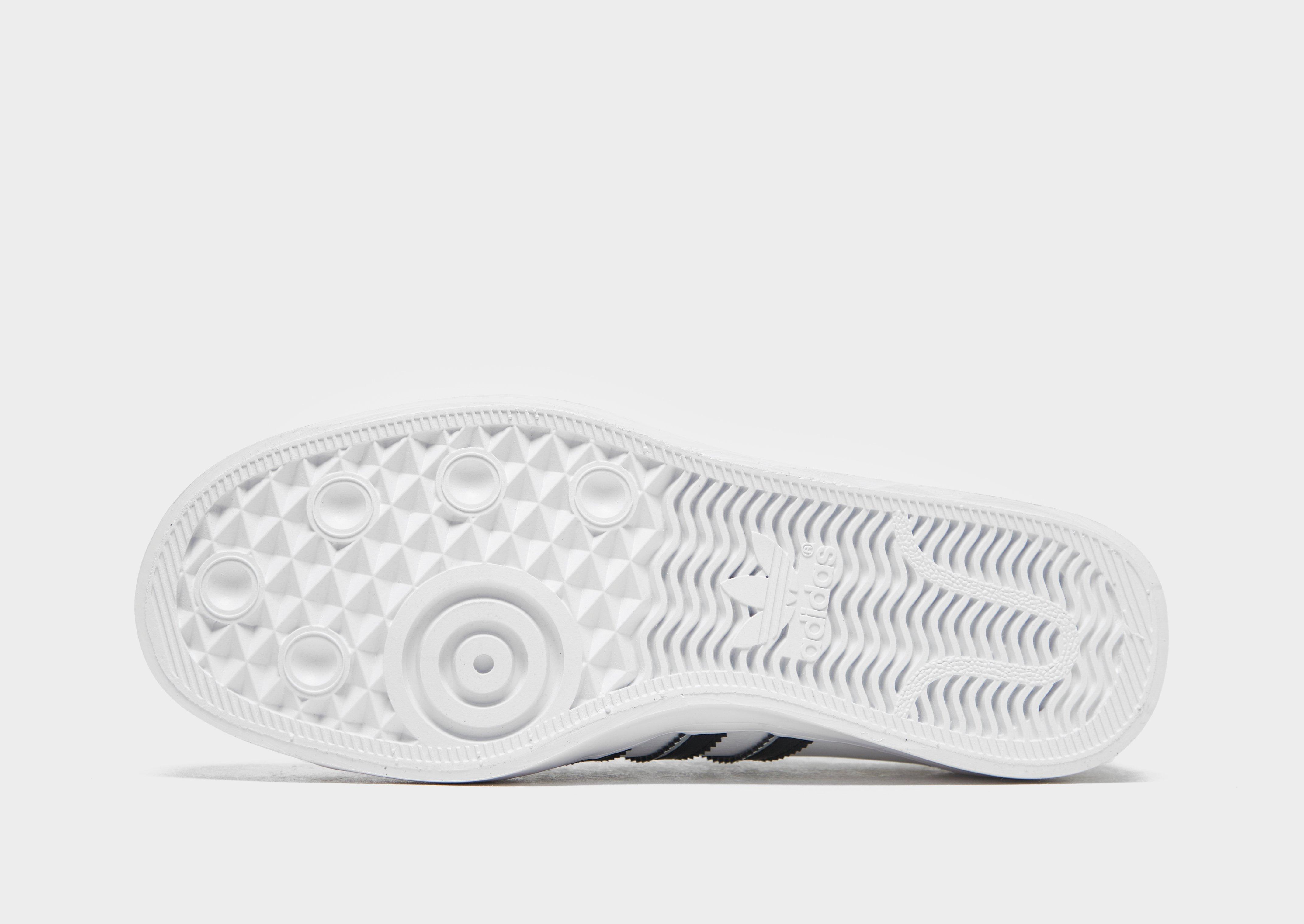 Inkariukai vaikams ADIDAS NIZZA LO  H05057 Balta