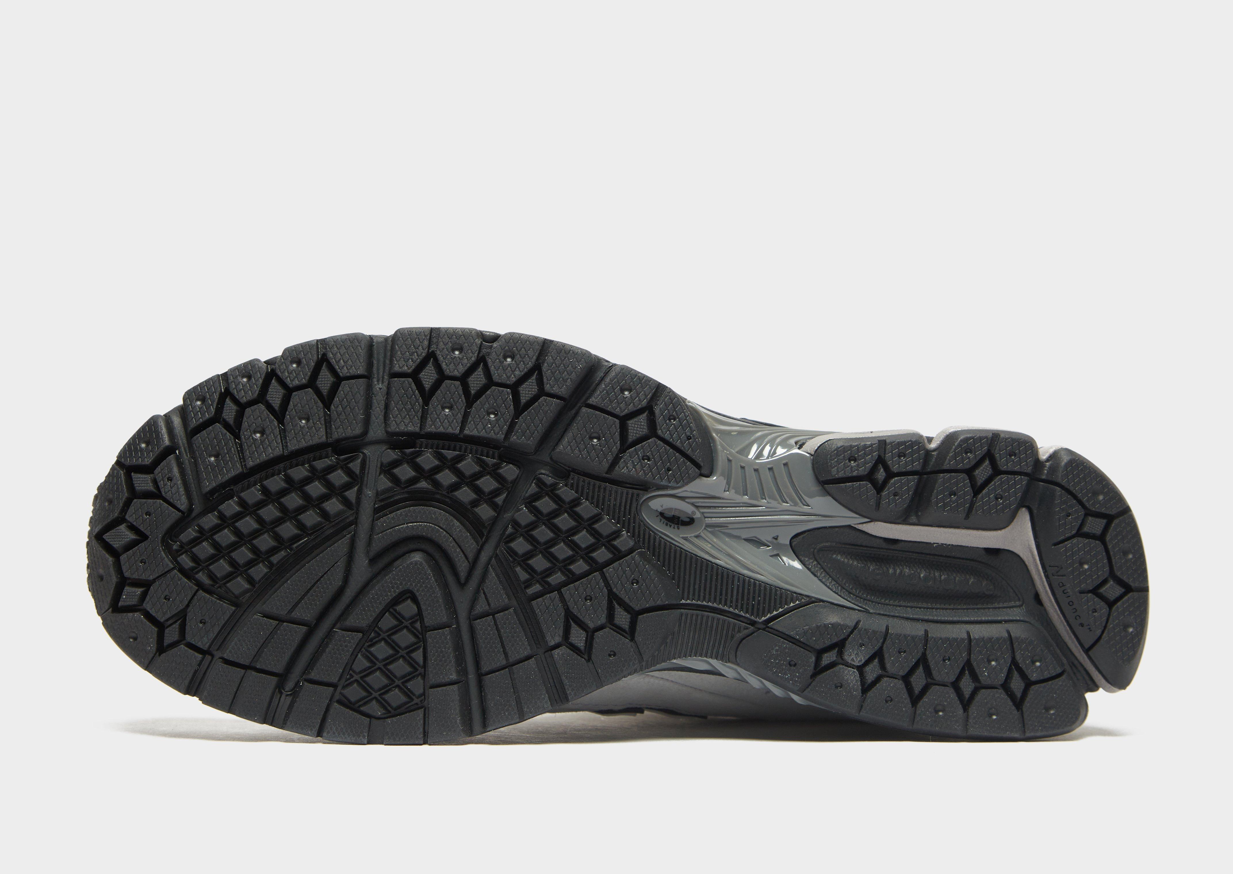 Pánske tenisky NEW BALANCE 2002R M2002RC1 Sivá