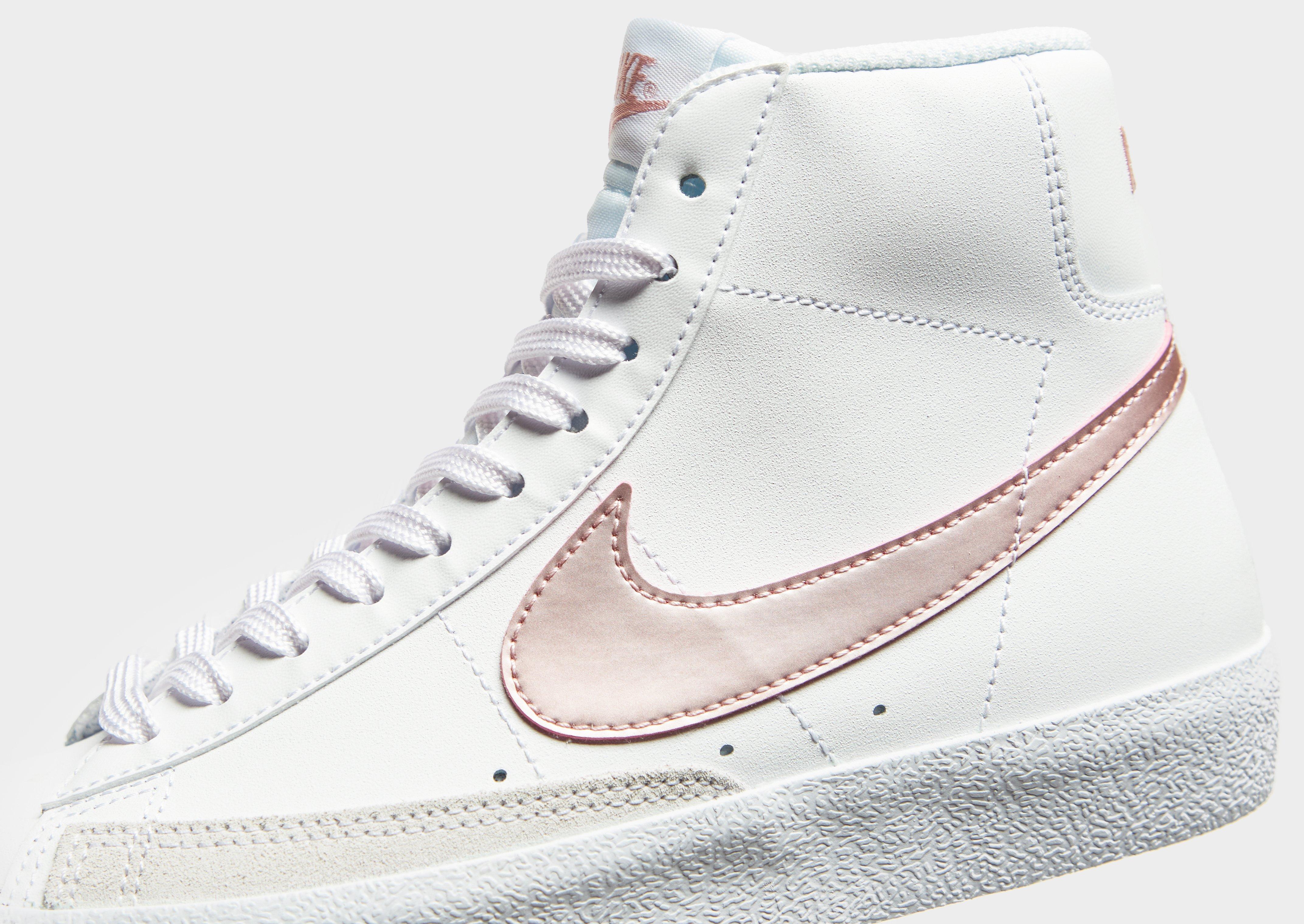 Adidași pentru copii NIKE BLAZER MID '77  DA4086-105 Alb