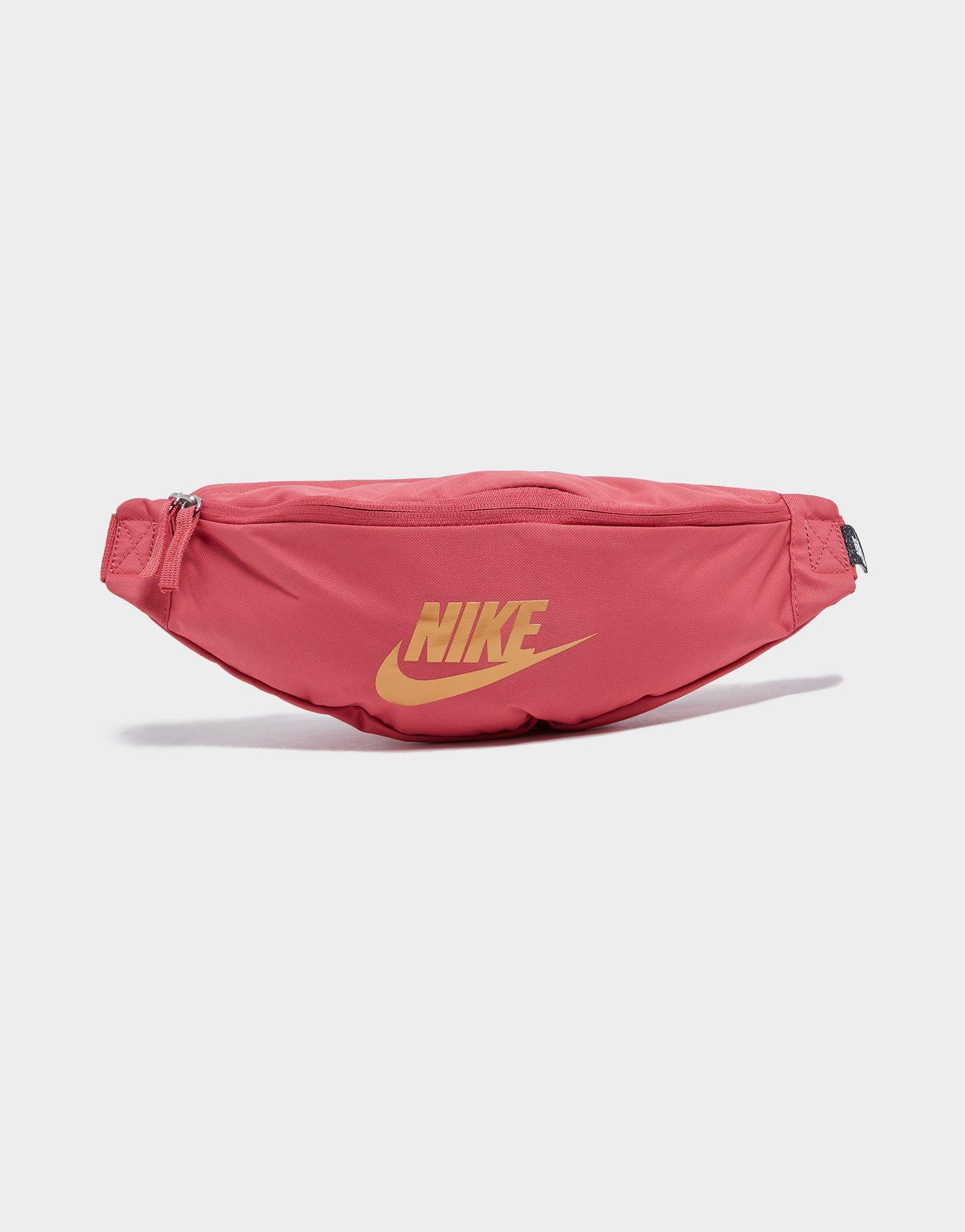 Moteriškas sportinis krepšys NIKE RANKINUKAS HERITAGE HIP BAG  DB0490-622 Rožinė