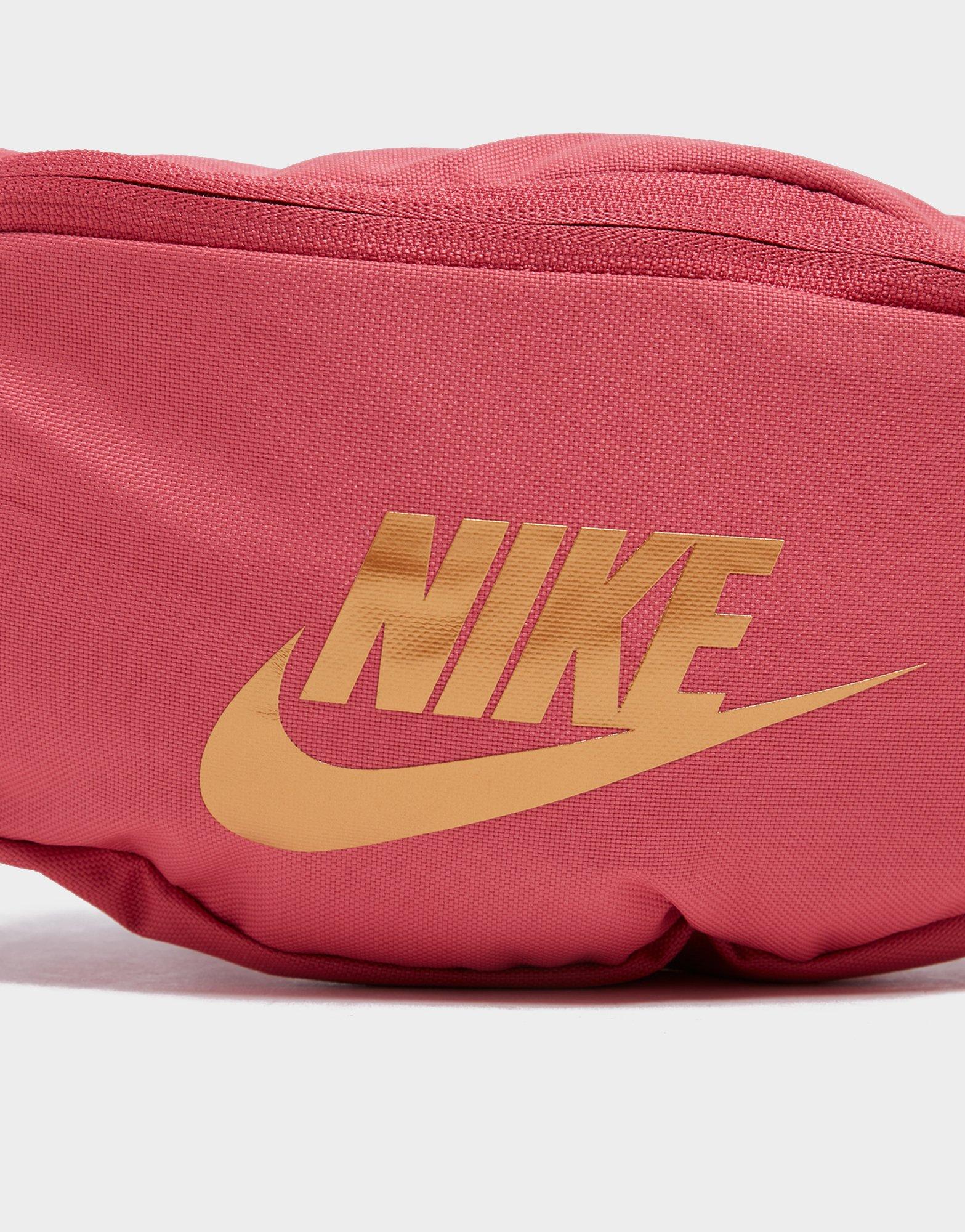 Moteriškas sportinis krepšys NIKE RANKINUKAS HERITAGE HIP BAG  DB0490-622 Rožinė