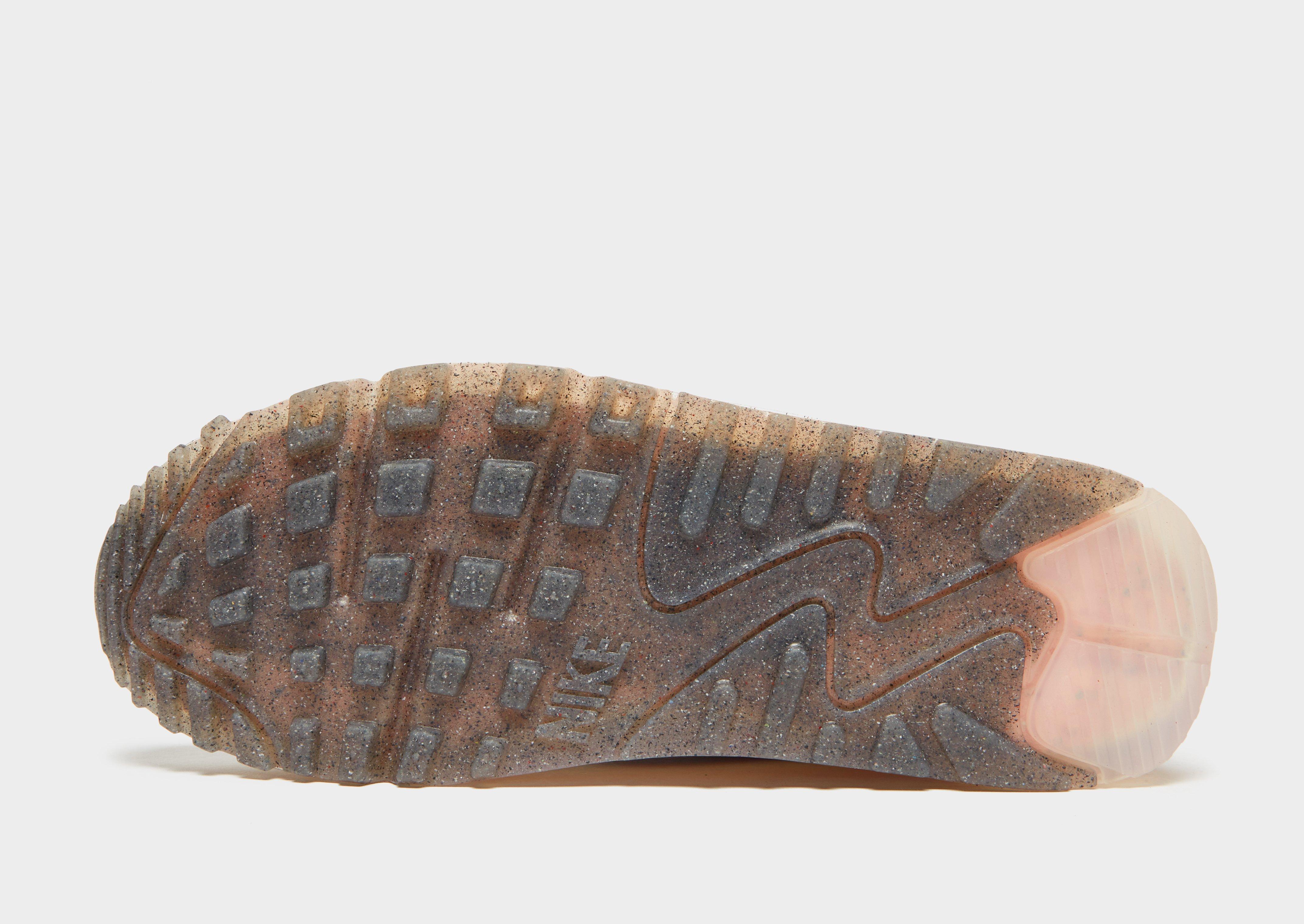 Dámske tenisky NIKE AIR MAX 90 TERRASCAPE  DC9450-100 Biela