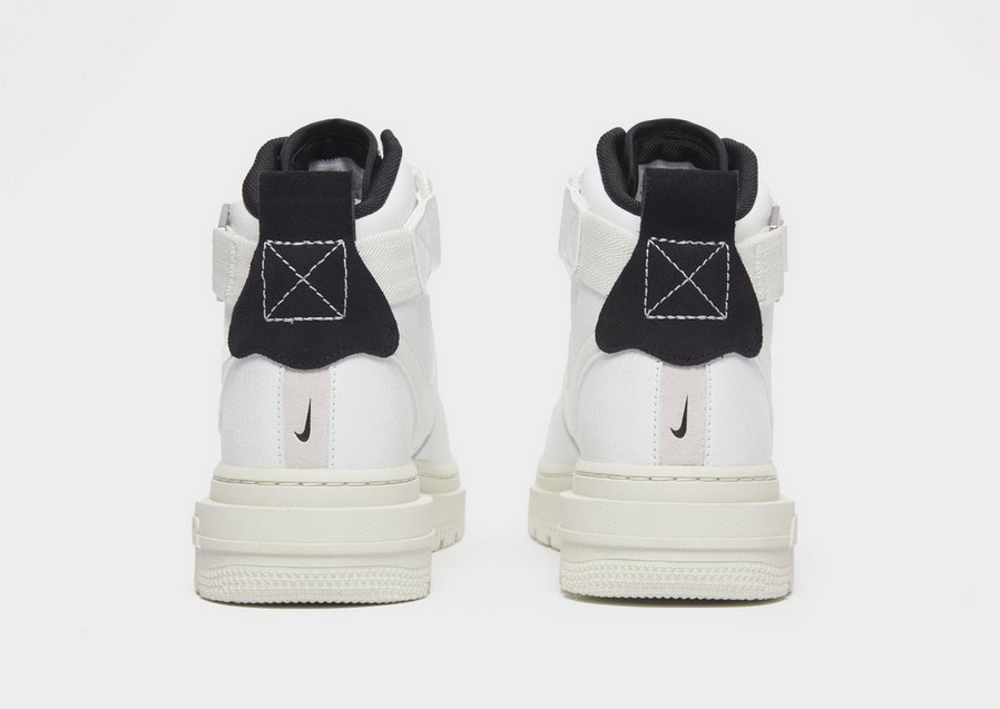 Adidași de damă NIKE AIR FORCE 1 HIGH UTILITY 2.0 DC3584-100 Alb
