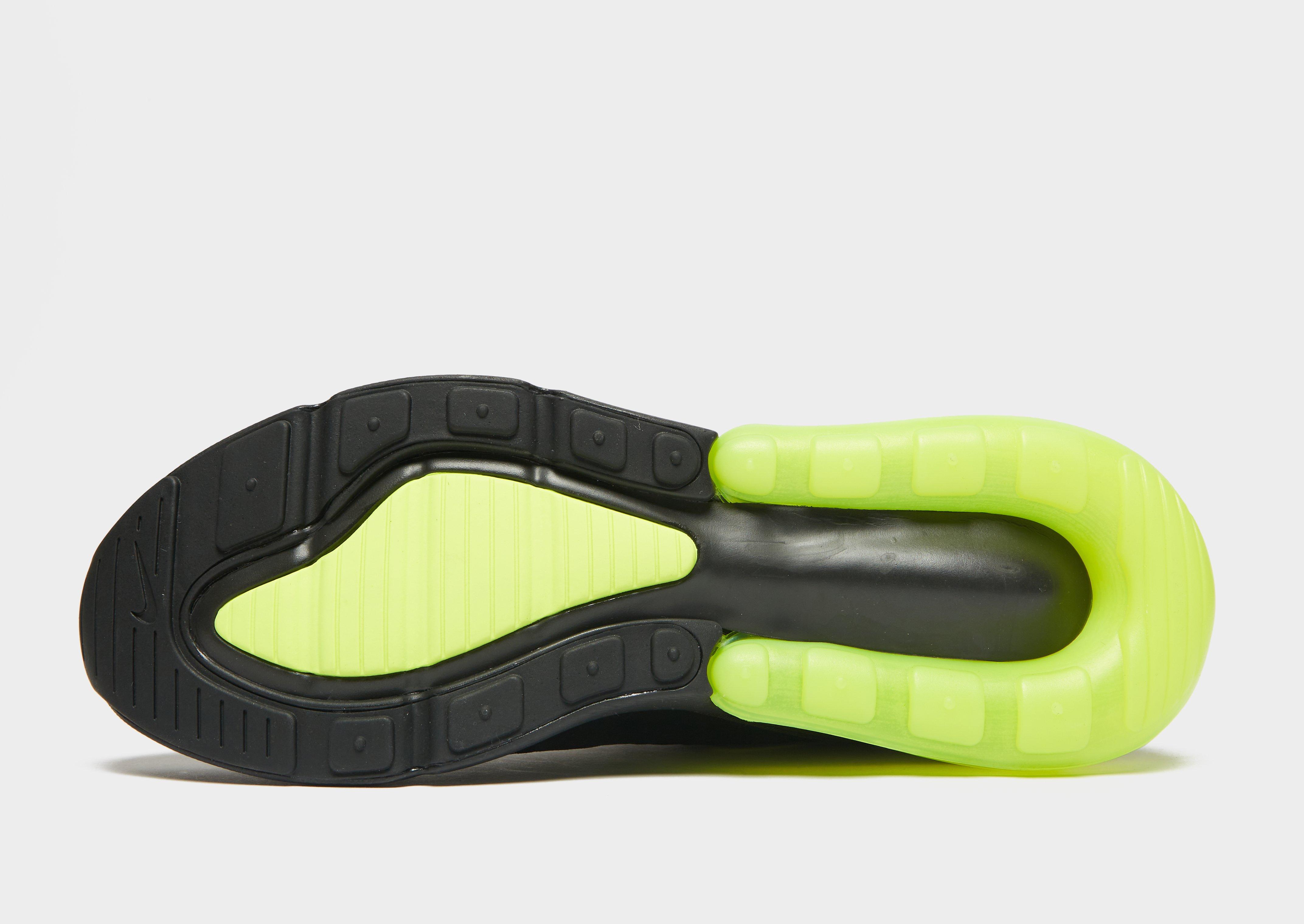 Pánske tenisky NIKE AIR MAX 270  DO6392-001 Čierna