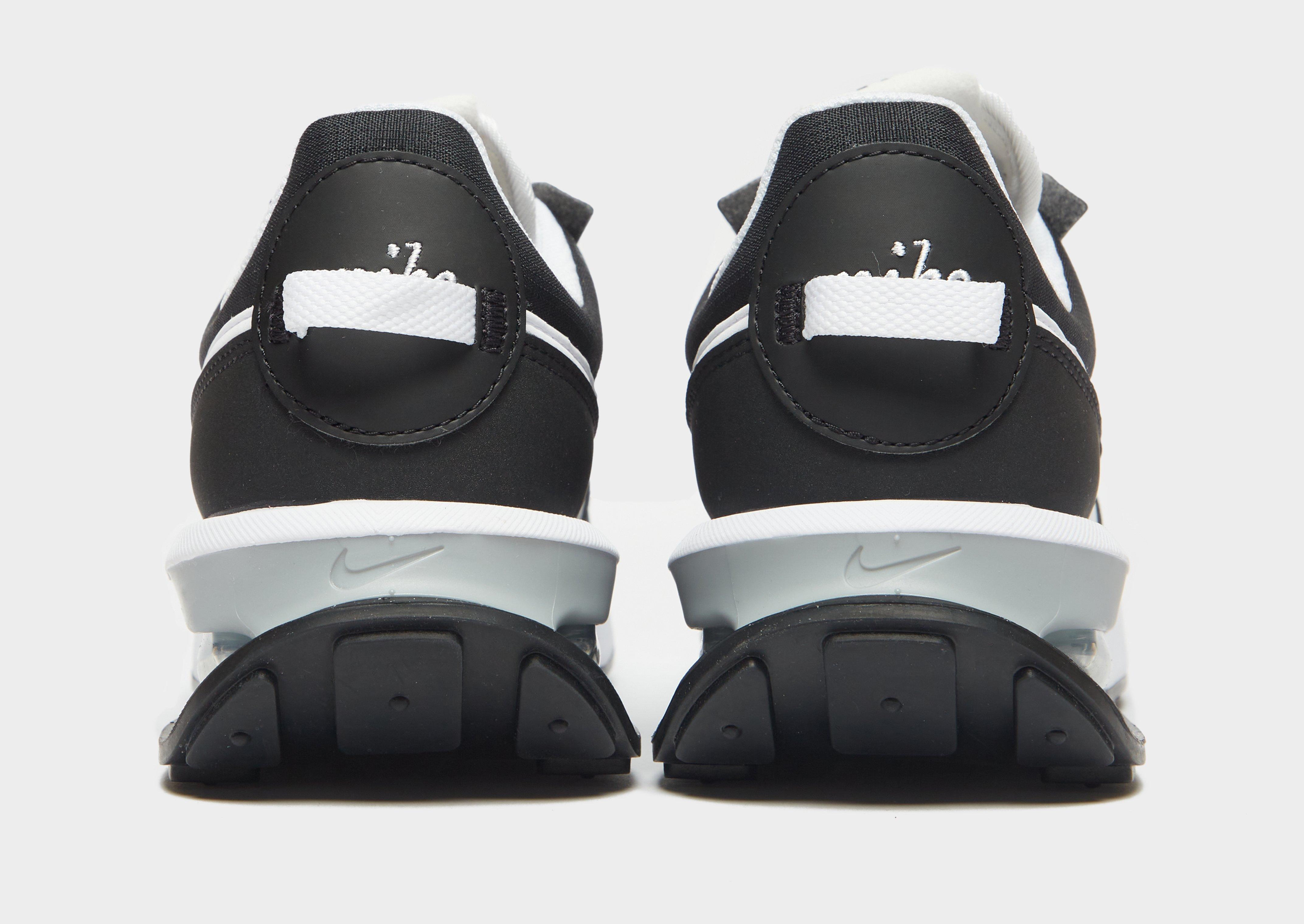 Női sneakers NIKE W AIR MAX PRE-DAY DC4025-001 Fekete