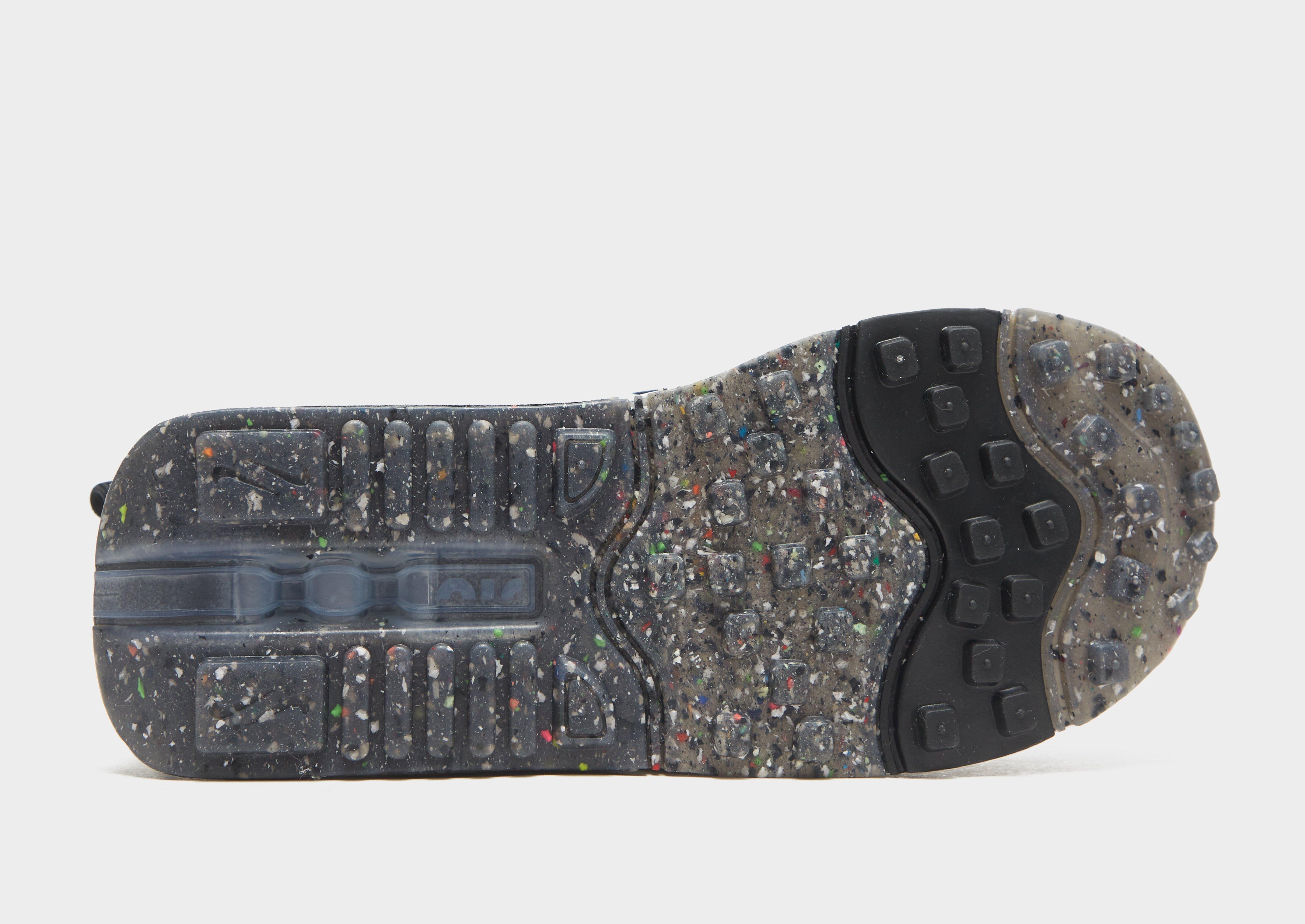 Дамски обувки NIKE AIR MAX FURYOSA NRG DC7350-001 Сив