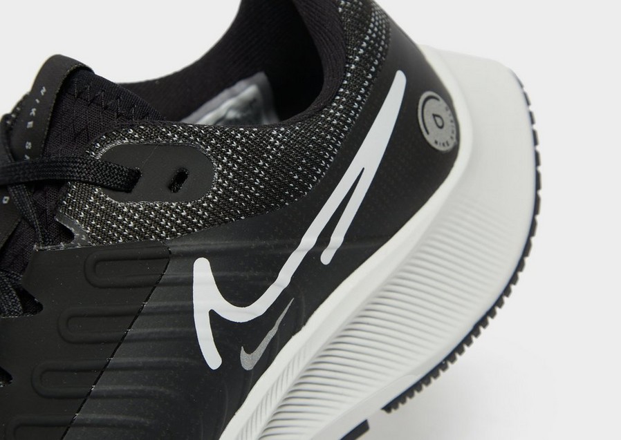 Buty do biegania damskie NIKE PEGASUS 38 SHIELD  DC4074001 Czarny