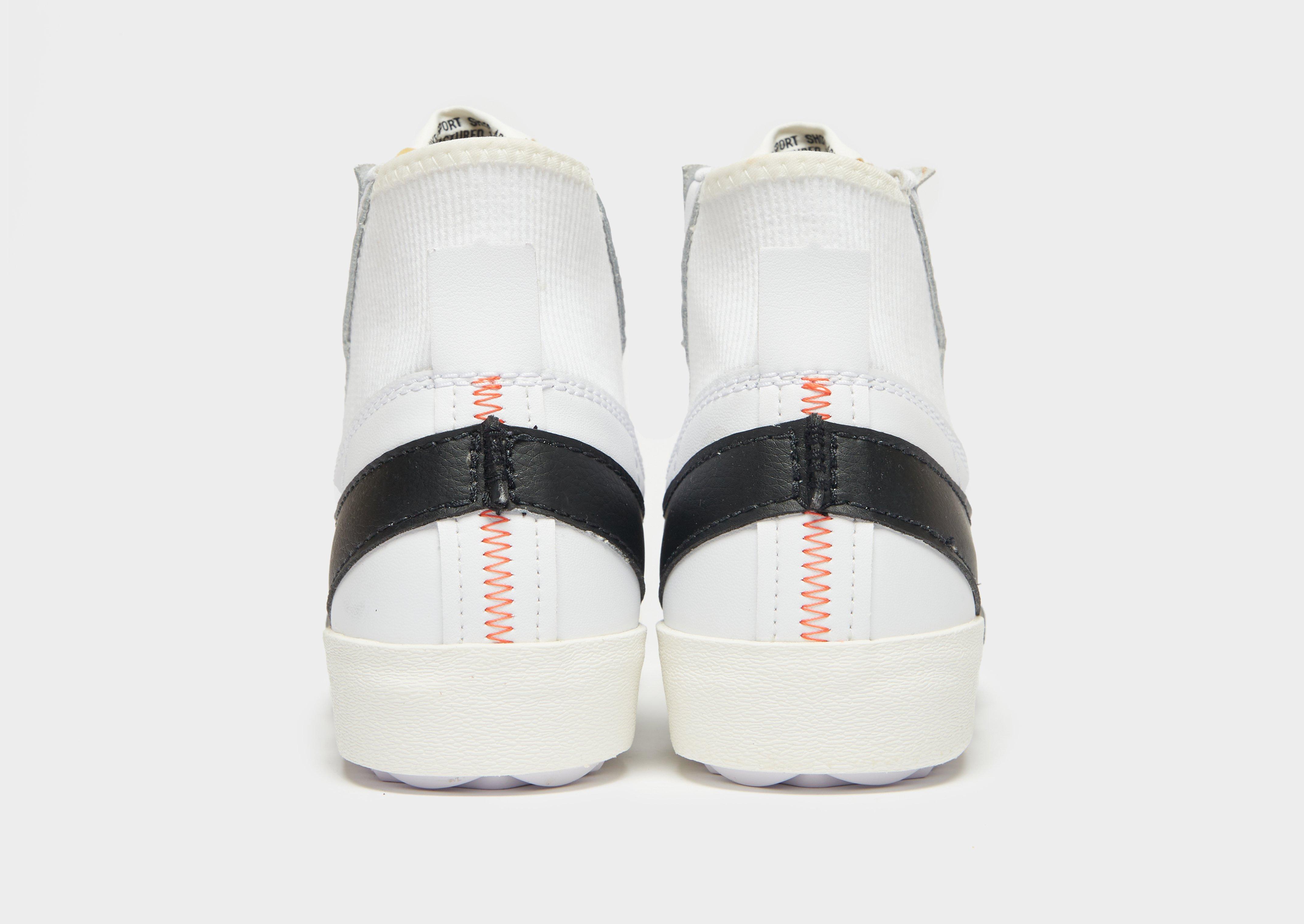 Adidași pentru bărbați NIKE BLAZER MID '77 JUMBO DD3111-100 Alb