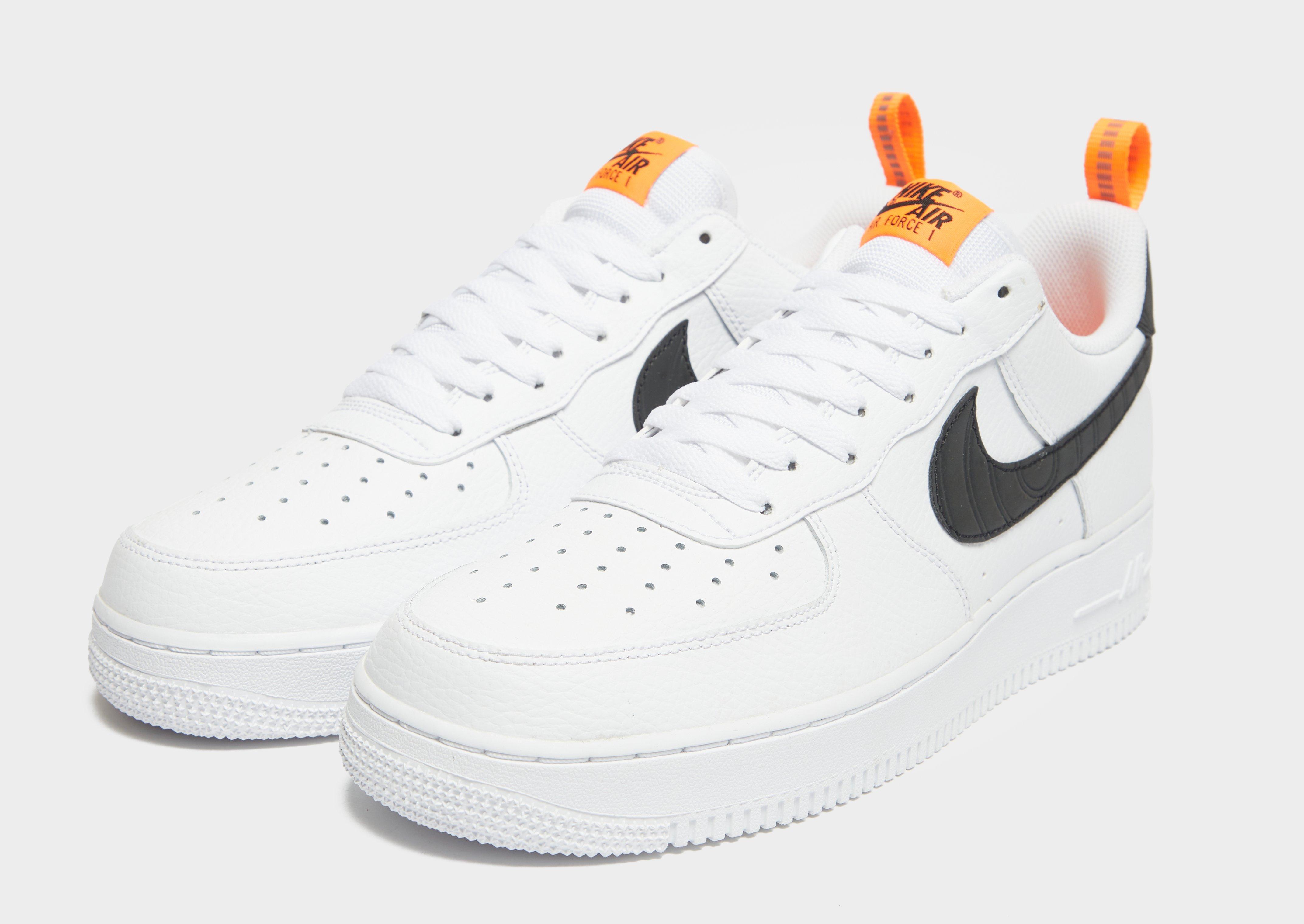 Buty sneakersy męskie NIKE AIR FORCE 1 LOW TECH  DO6394-100 Biały