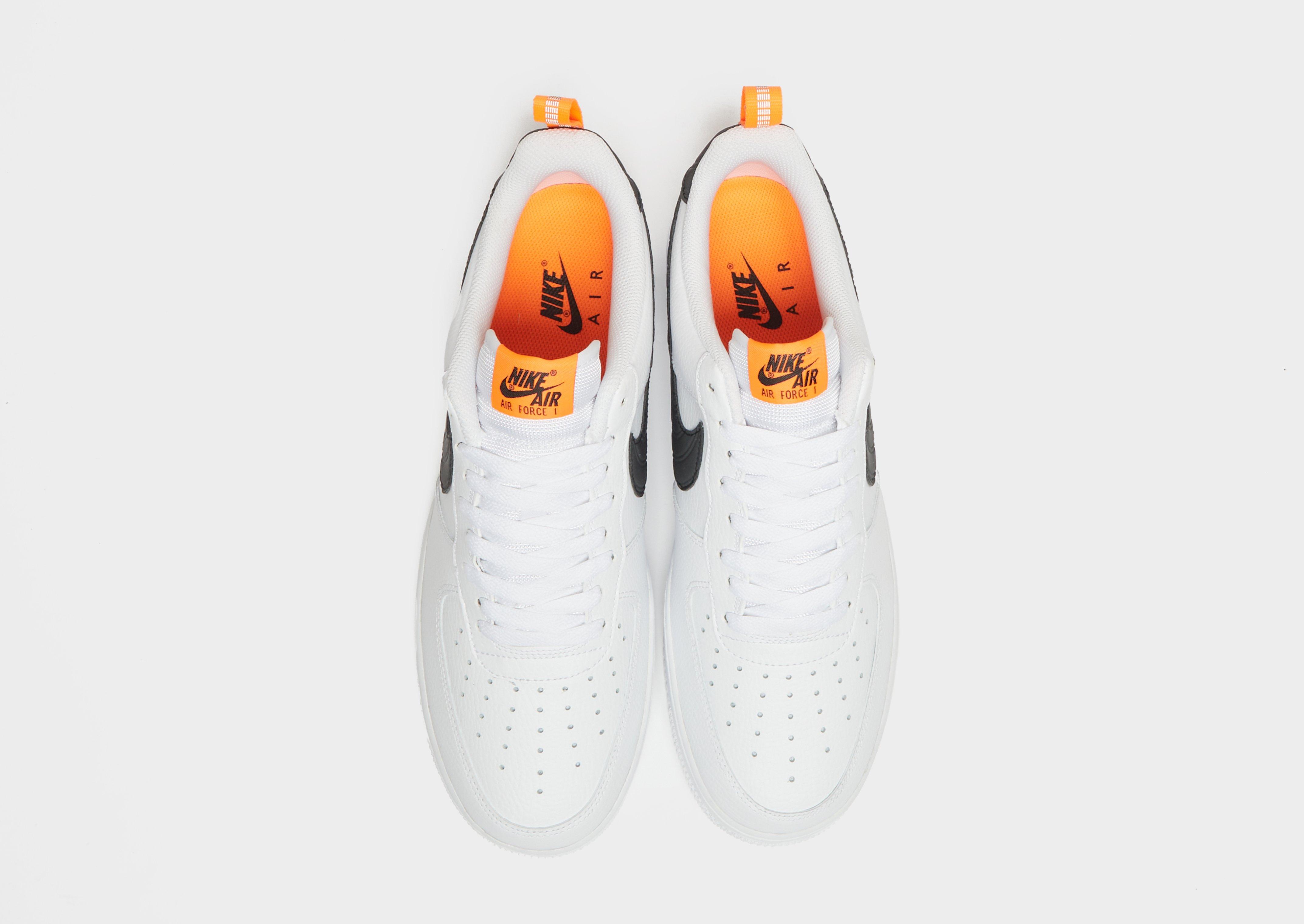 Buty sneakersy męskie NIKE AIR FORCE 1 LOW TECH  DO6394-100 Biały