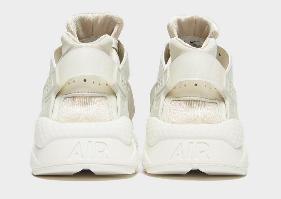 Dámske tenisky NIKE AIR HUARACHE  DQ0916001 Sivá