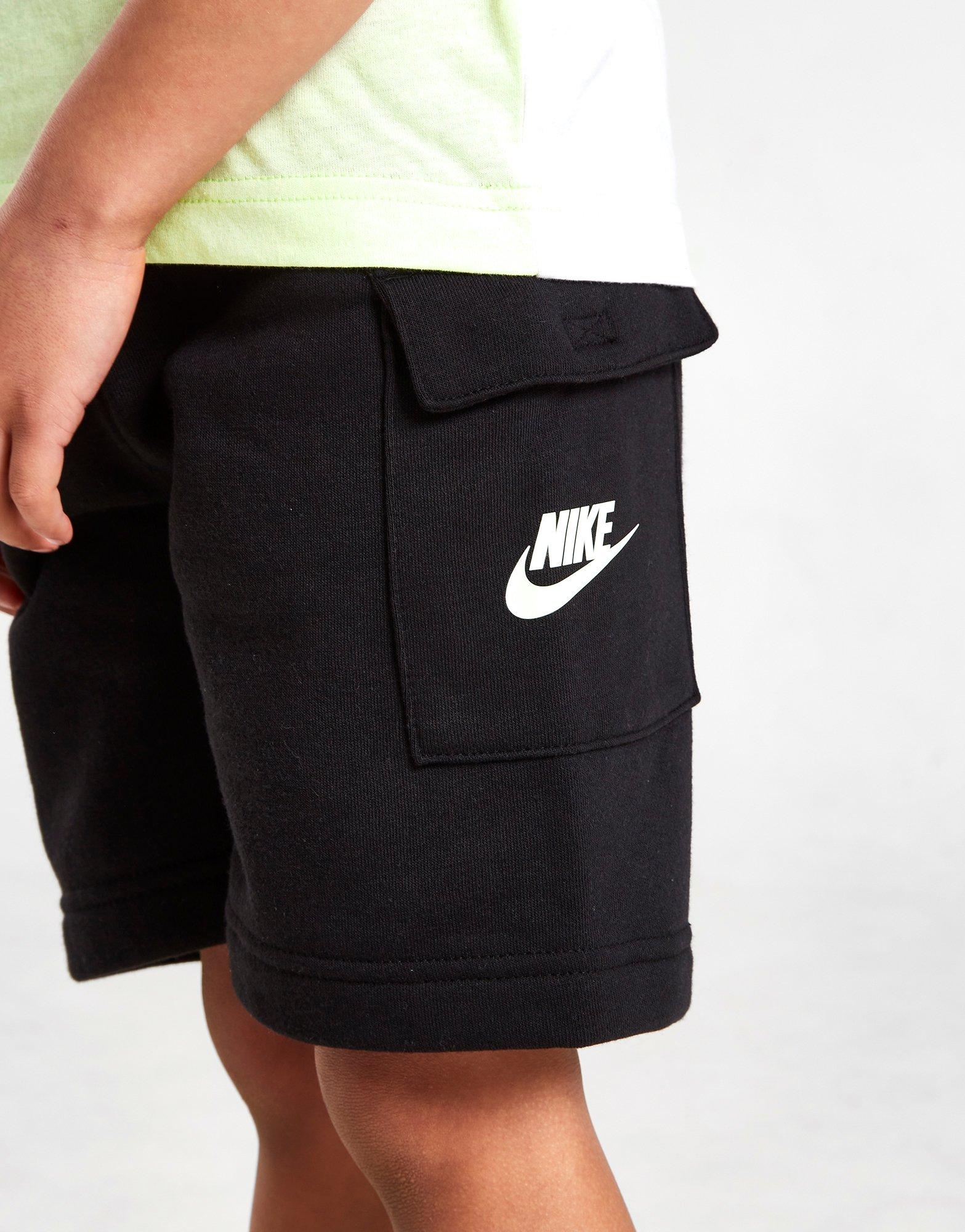 Детска тениска NIKE ТЕНИСКА COLOUR BLOCK CHEVRON ТЕНИСКА/SHORT 86J417E2I Черен