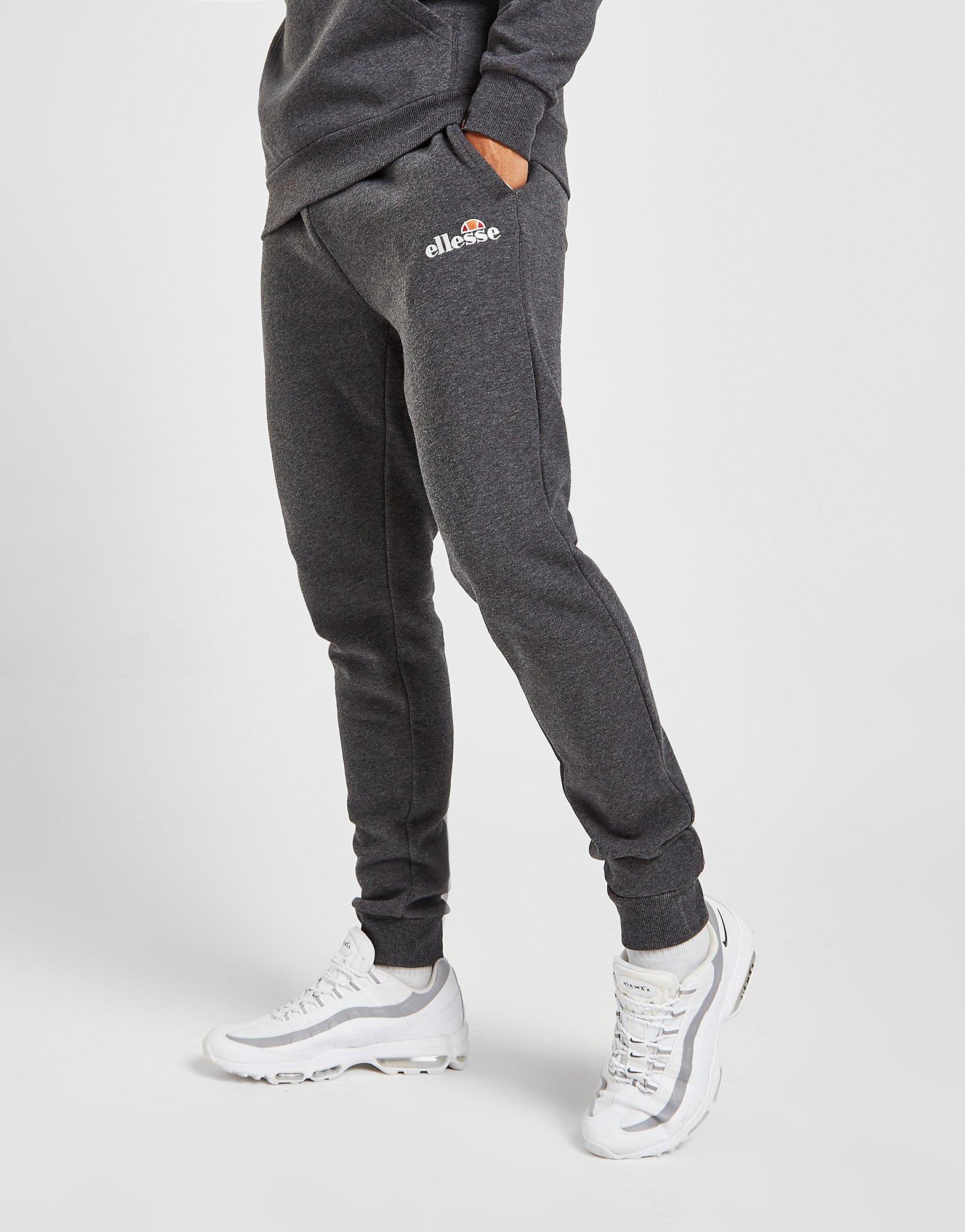Pantaloni pentru bărbați ELLESSE PANTALONI  PATHER JOGGERS SJD15408 Gri