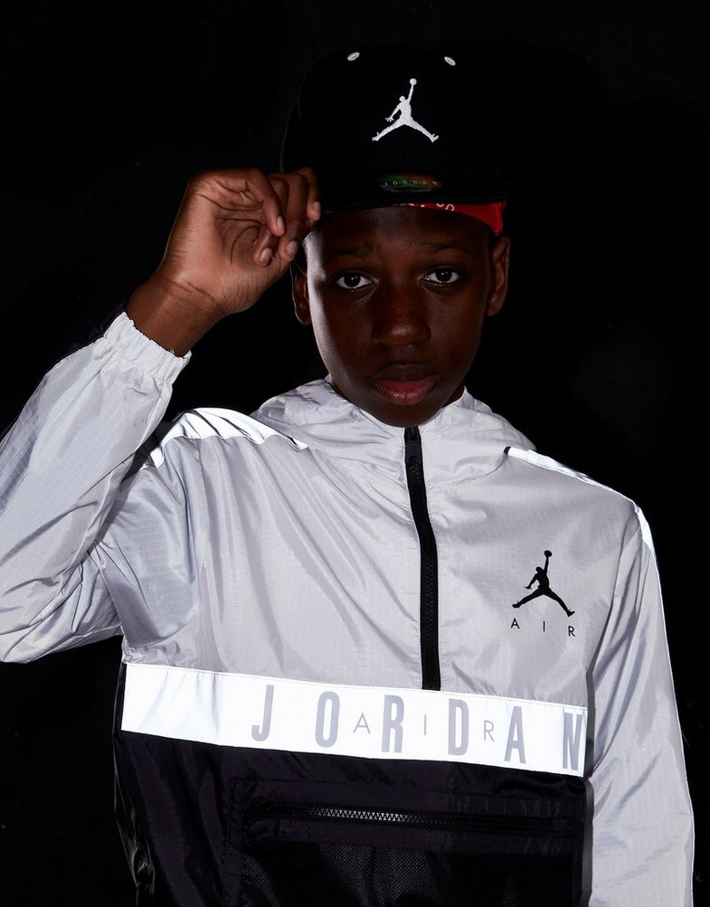 NIKE ORTALION COLOUR BLOCK WOVEN ANORAK JUNIOR 95B191001 Biały