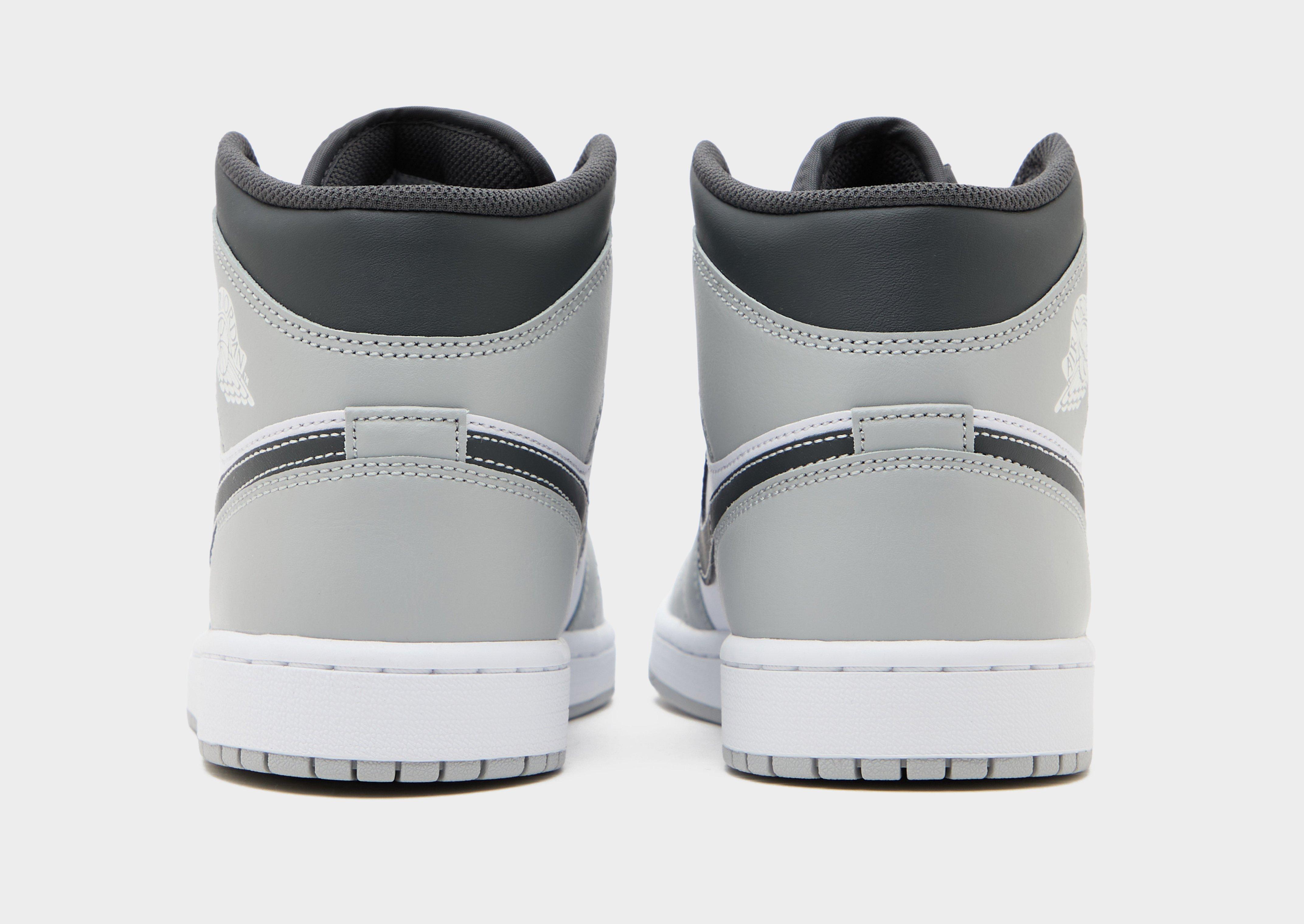 Air Jordan 1 Mid