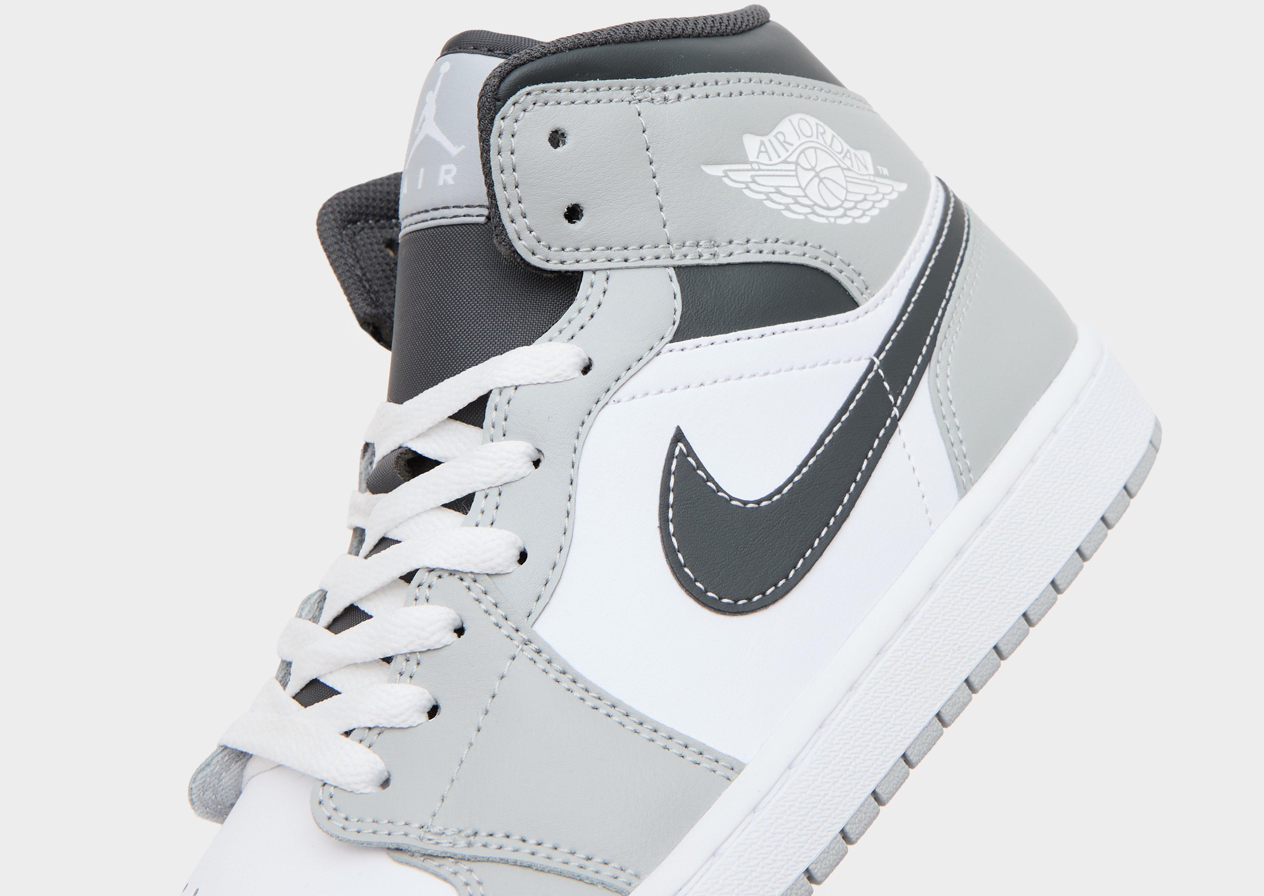 Air Jordan 1 Mid