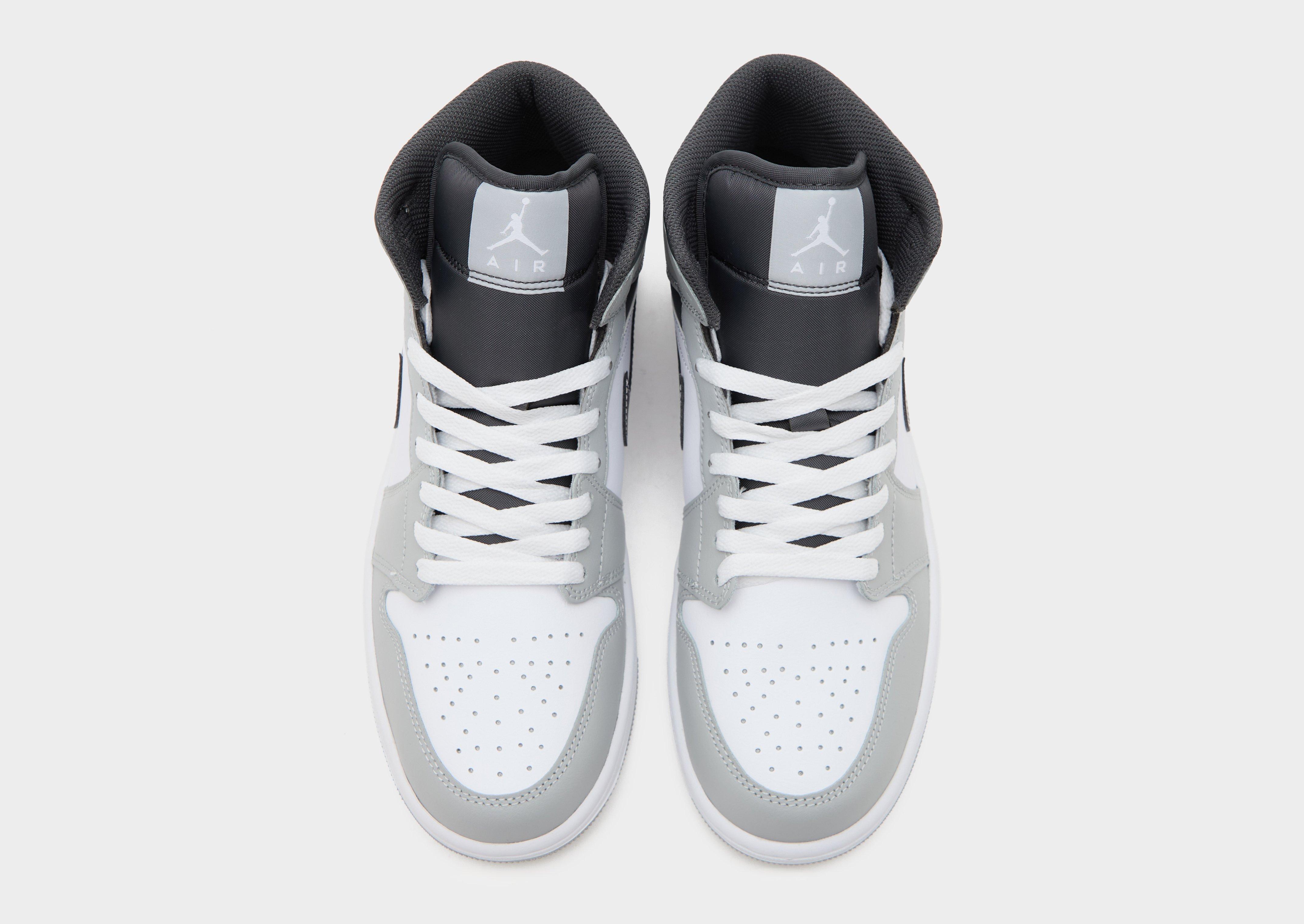 Air Jordan 1 Mid