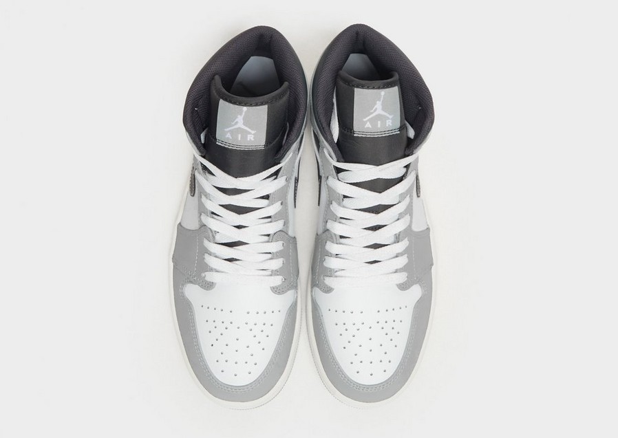 Чоловічі кросівки AIR JORDAN 1 MID 554724-078 Білий