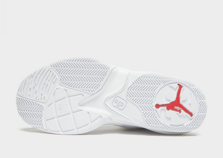 Adidași pentru bărbați JORDAN MAX AURA 3  CZ4167-105 Alb