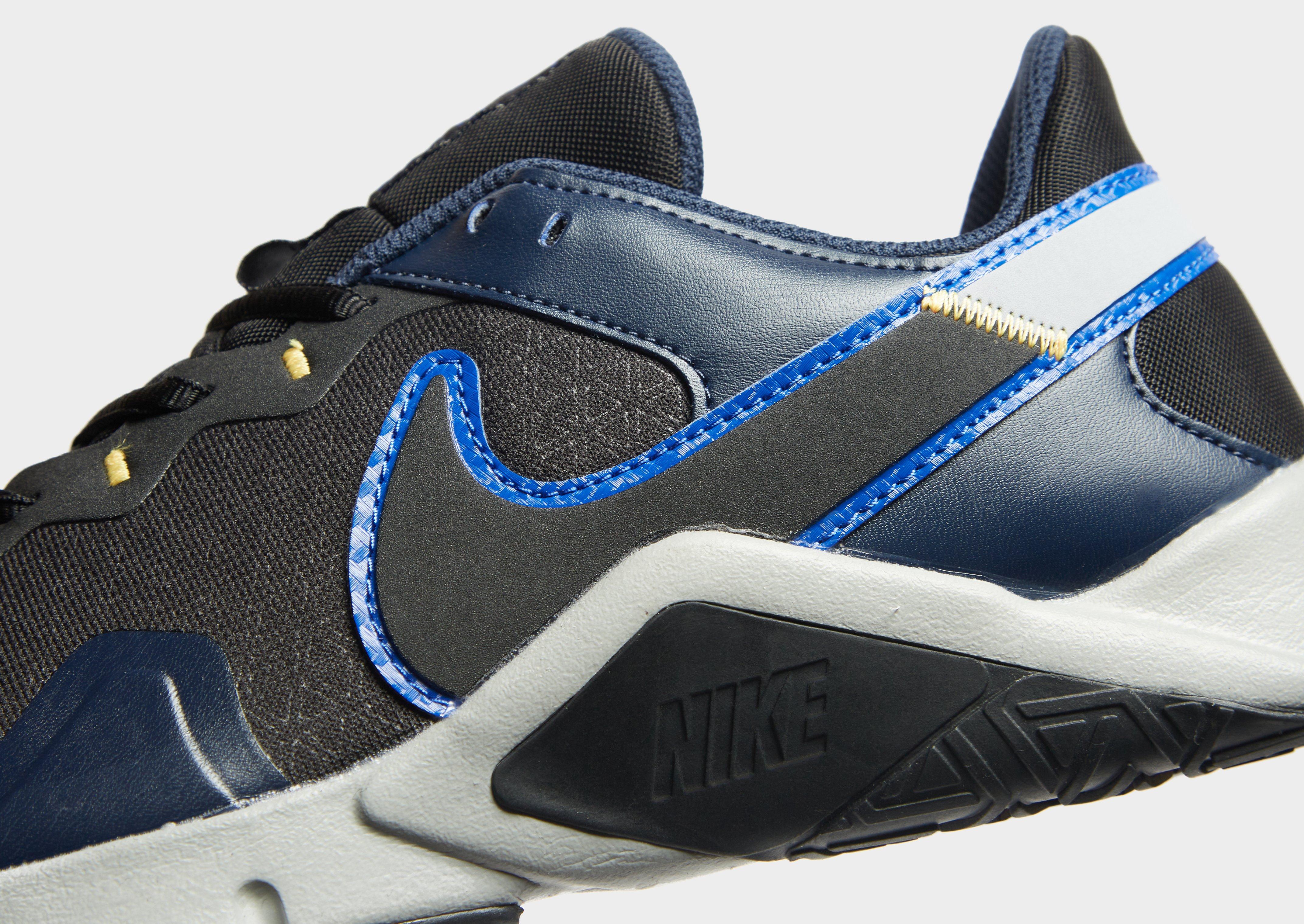 Treniruočių batai vyrams NIKE LEGEND ESSENTIAL 2 CQ9356-034 Juoda