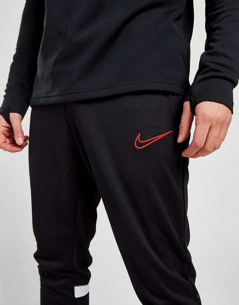 NIKE ACADEMY ESSENTIAL TRACK PANTS  CW6122-020 Czarny