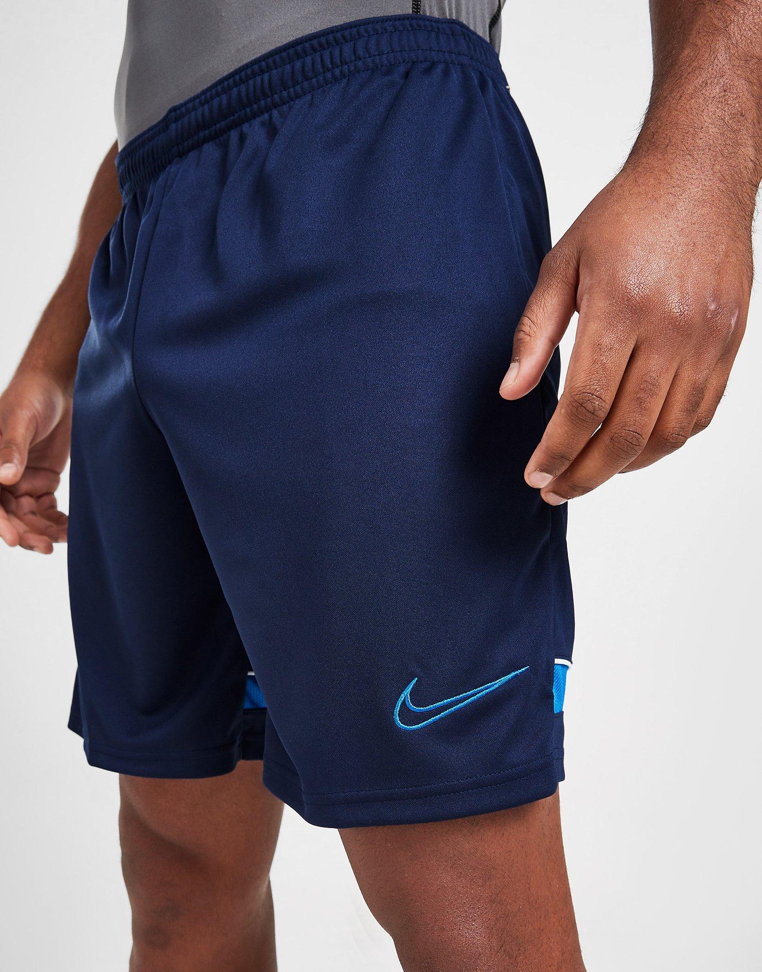 Pánske šortky NIKE ŠORTKY  ACADEMY ESSENTIAL SHORTS CW6107-410 Modrá