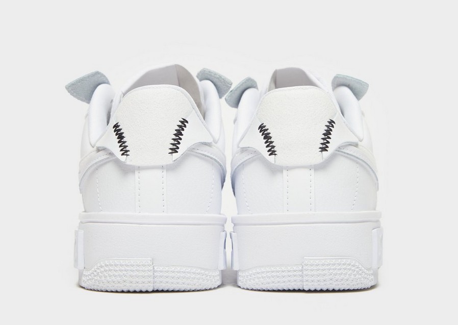 Buty sneakersy damskie NIKE AIR FORCE 1 FONTANKA DH1290-100 Biały