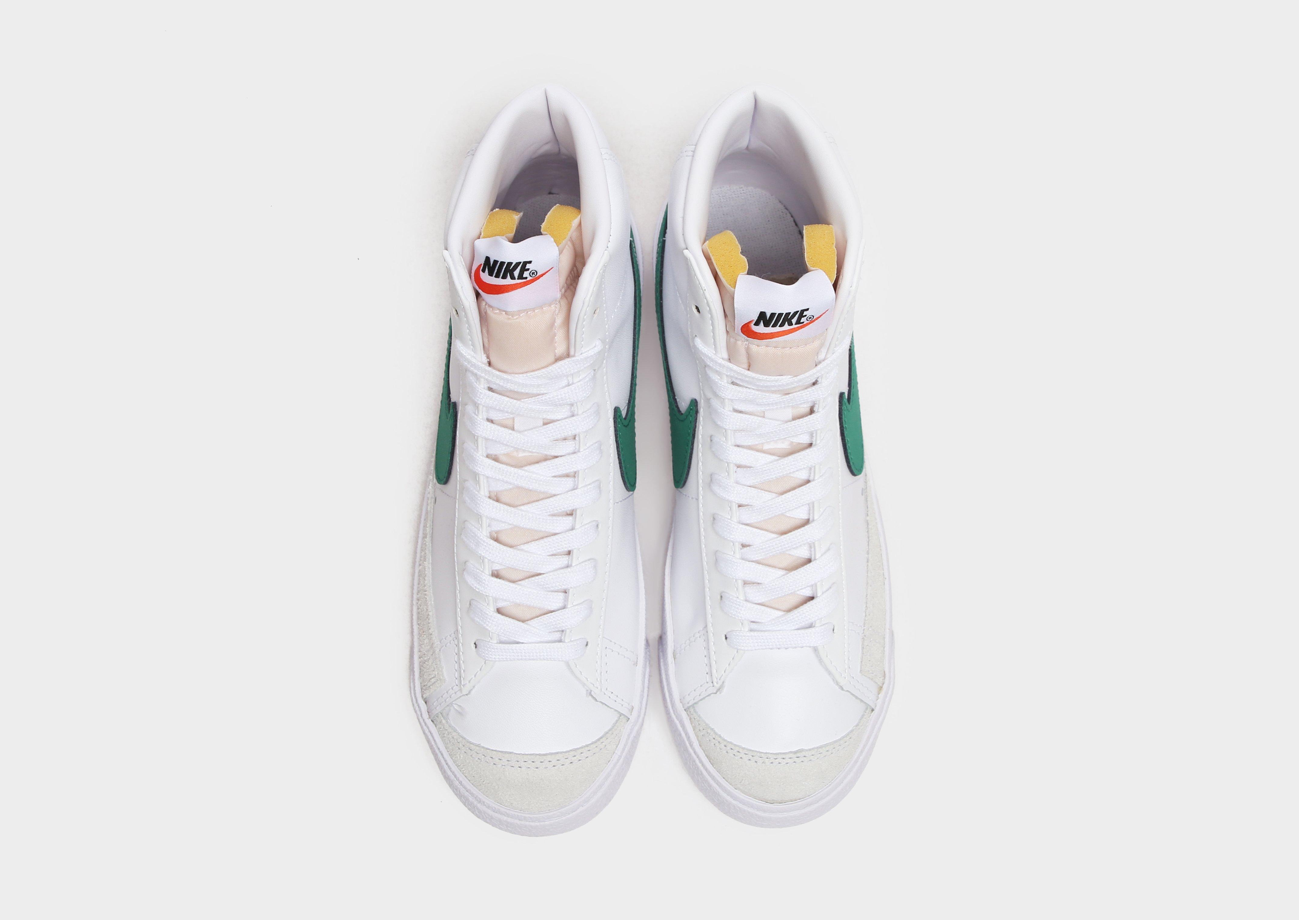 Női sneakers NIKE BLAZER MID '77  CZ1055-119 Fehér
