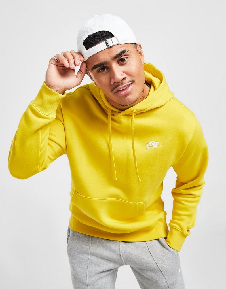 Bluza męska NIKE BLUZA Z KAPTUREM SPORTSWEAR CLUB FLEECE BV2654-709 Złoty