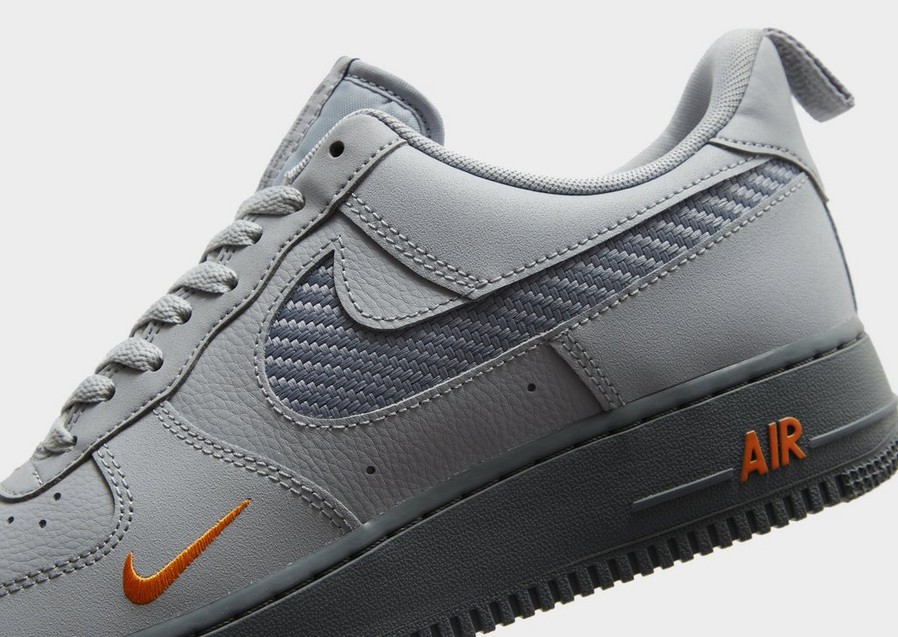 Buty sneakersy męskie NIKE AIR FORCE 1 '07 LV8 J22  DR0155001 Biały